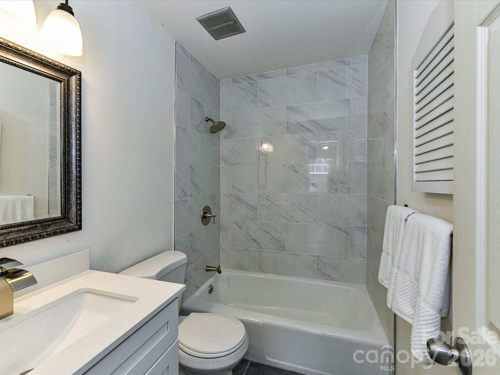 8322 Knights Bridge Road — Charlotte