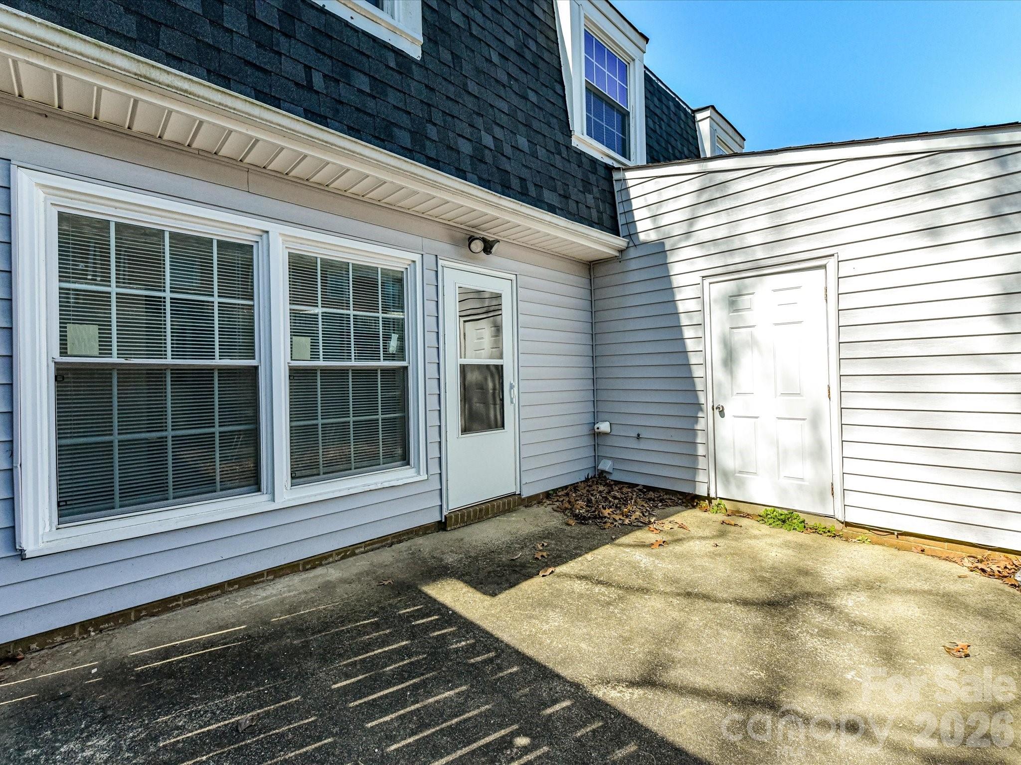 8322 Knights Bridge Road — Charlotte
