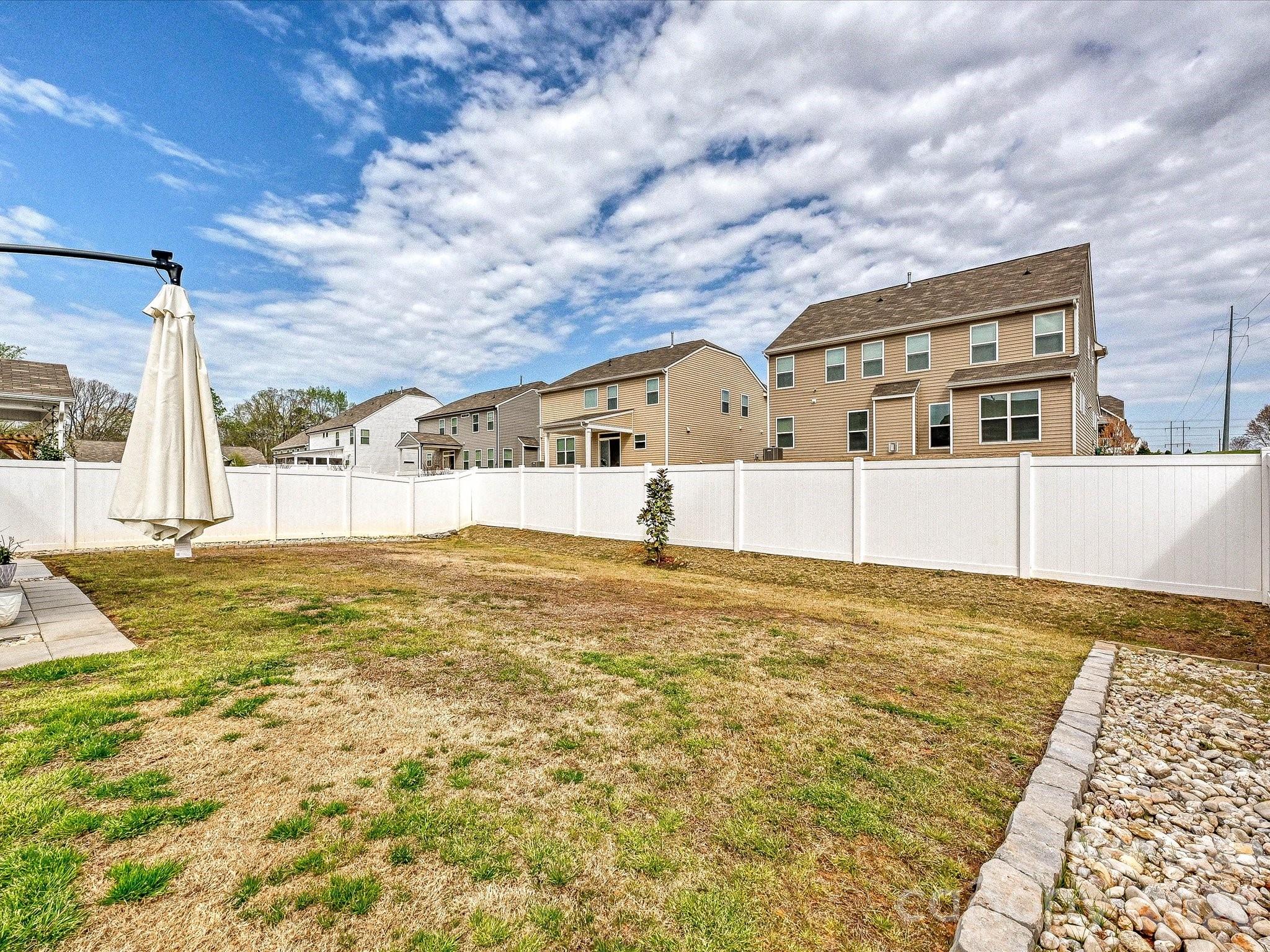 108 Old Field Road — Statesville