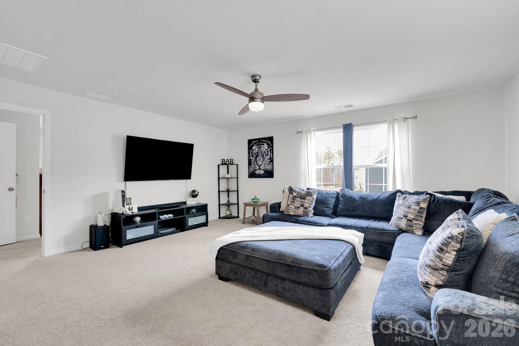 224 Hamptons Cove Road — Troutman