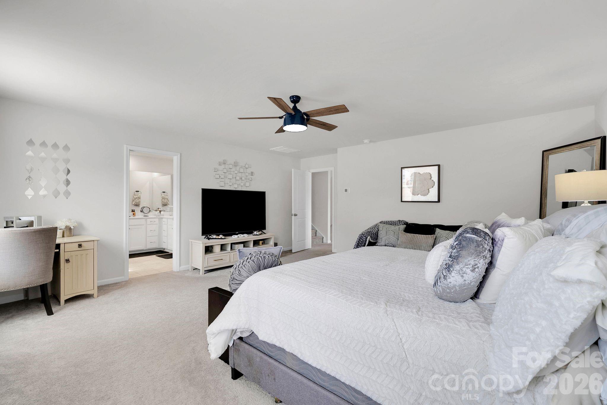 224 Hamptons Cove Road — Troutman
