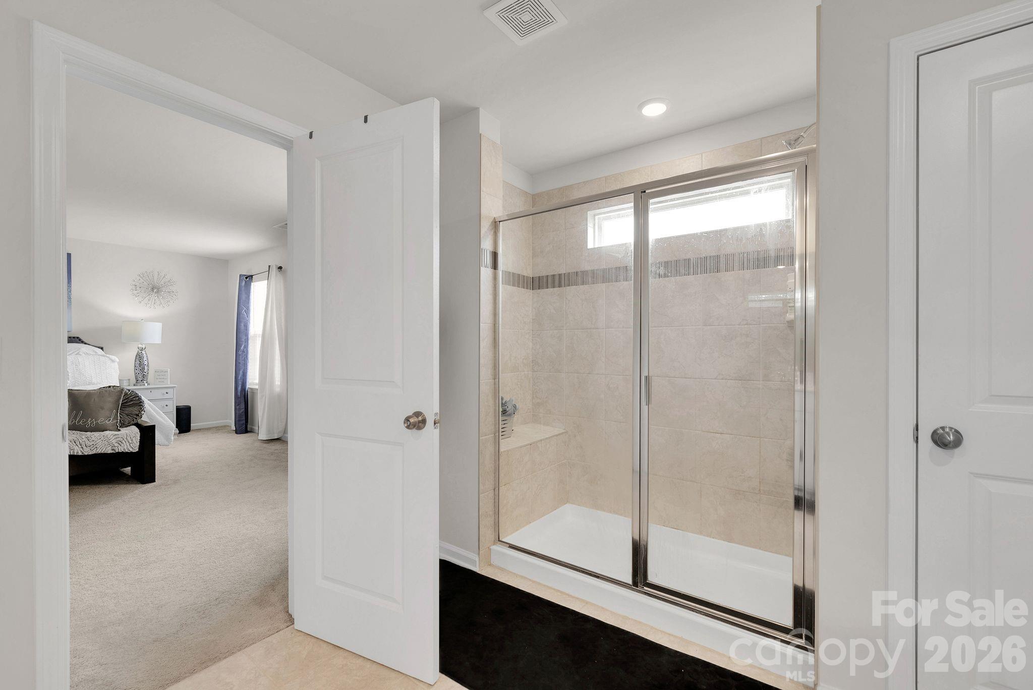 224 Hamptons Cove Road — Troutman