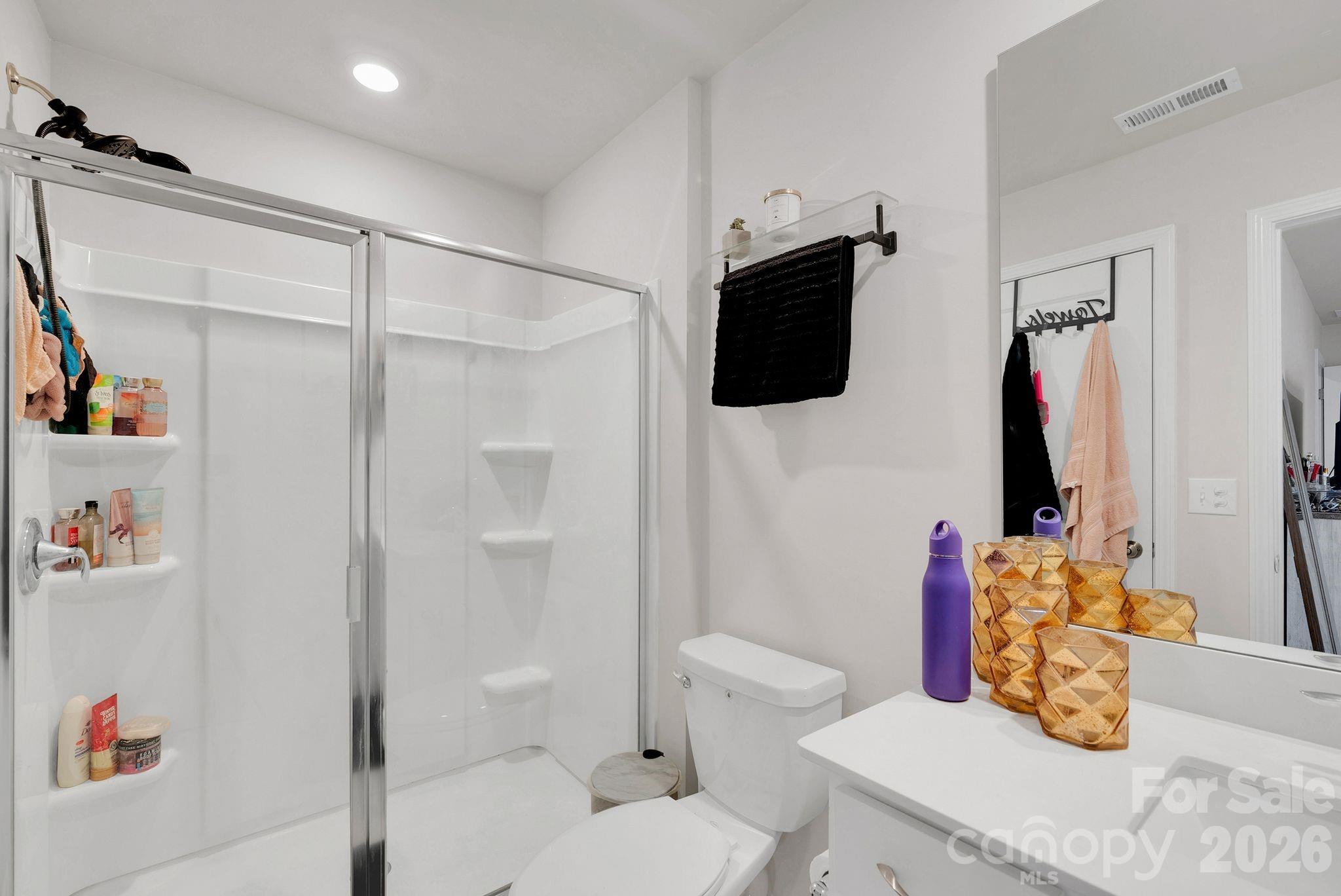 224 Hamptons Cove Road — Troutman