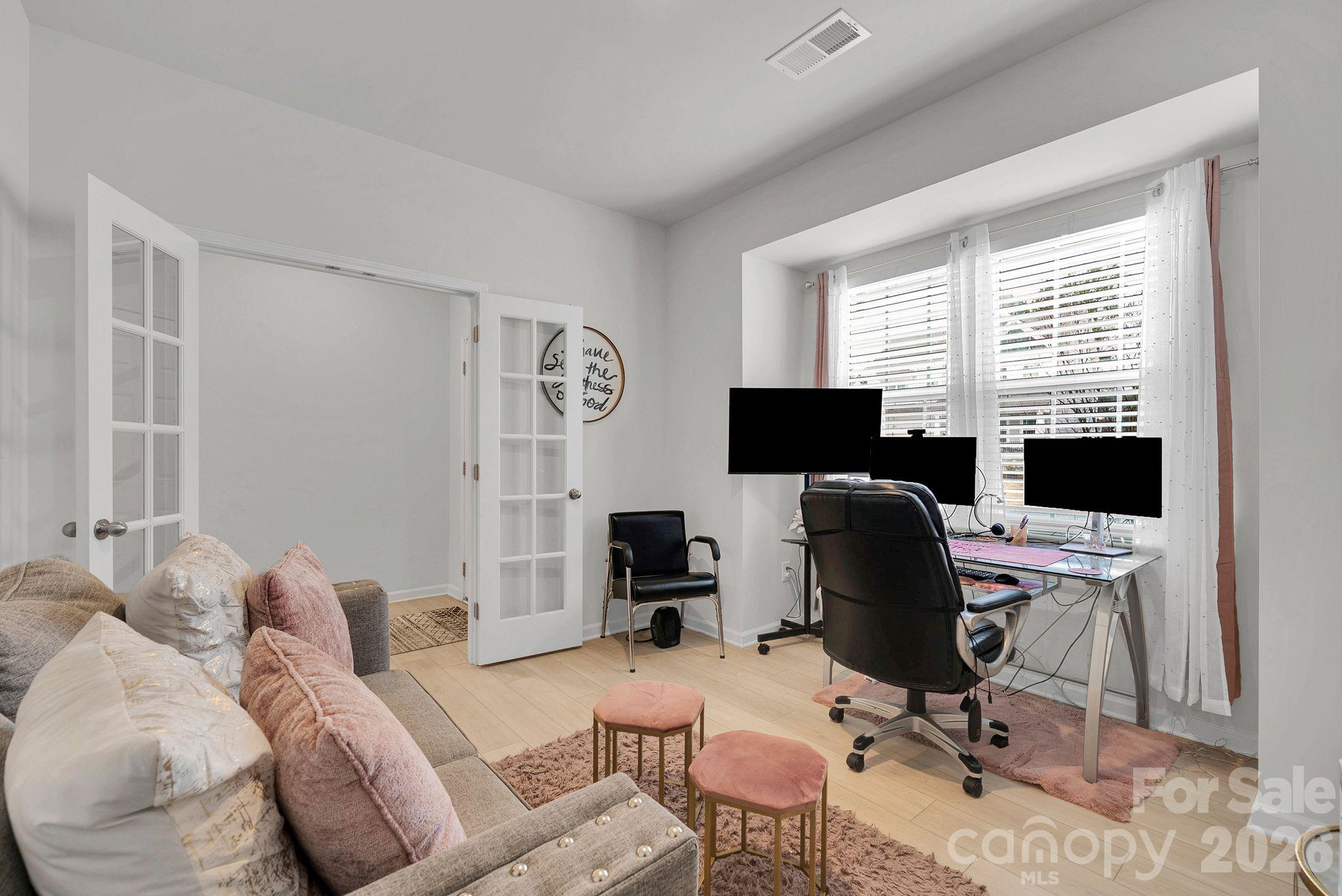 224 Hamptons Cove Road — Troutman