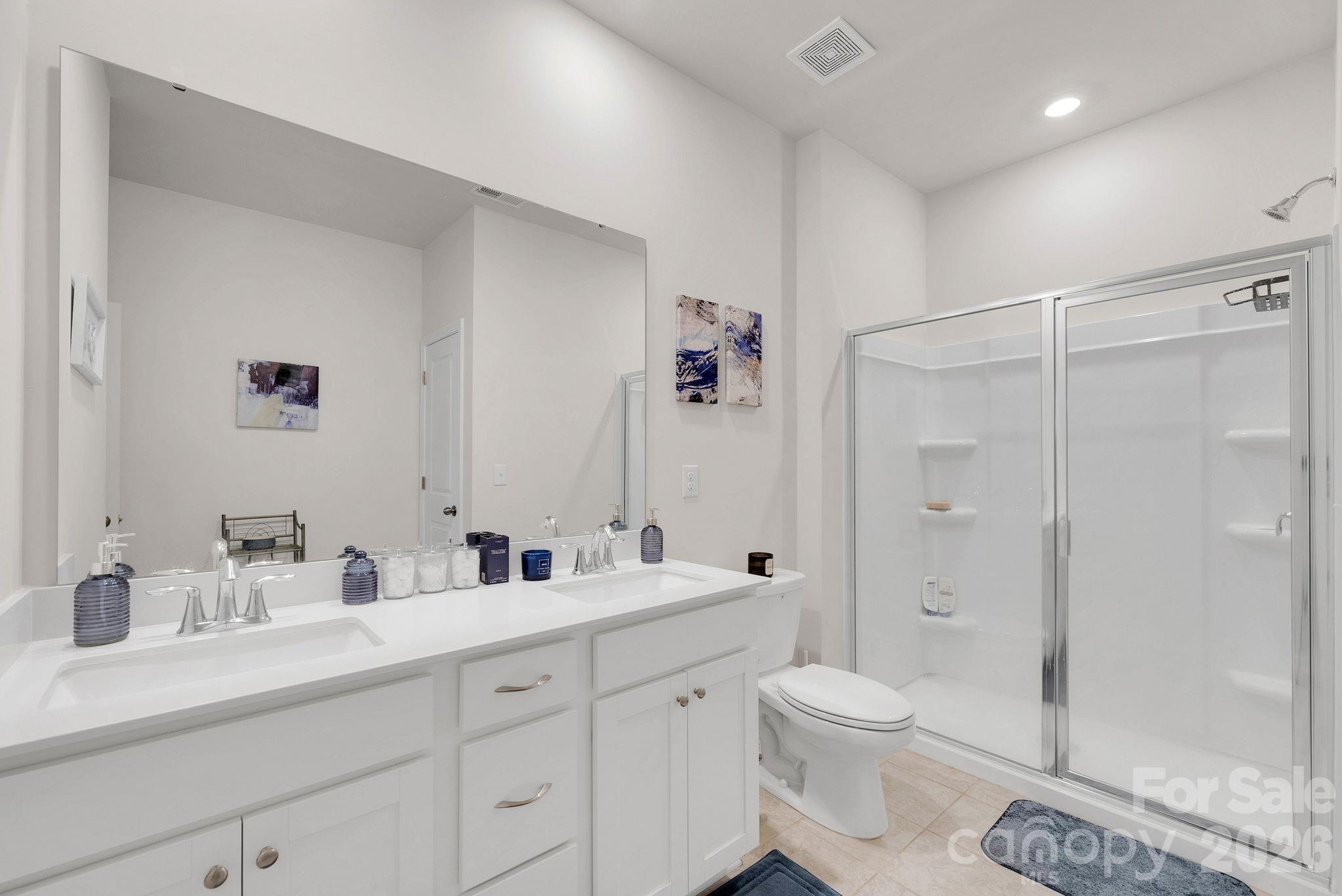 224 Hamptons Cove Road — Troutman