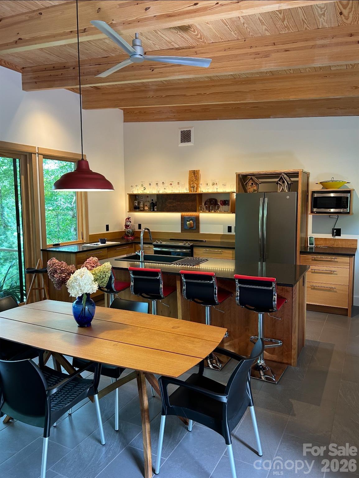 448 Mt. Mitchell Drive — Burnsville