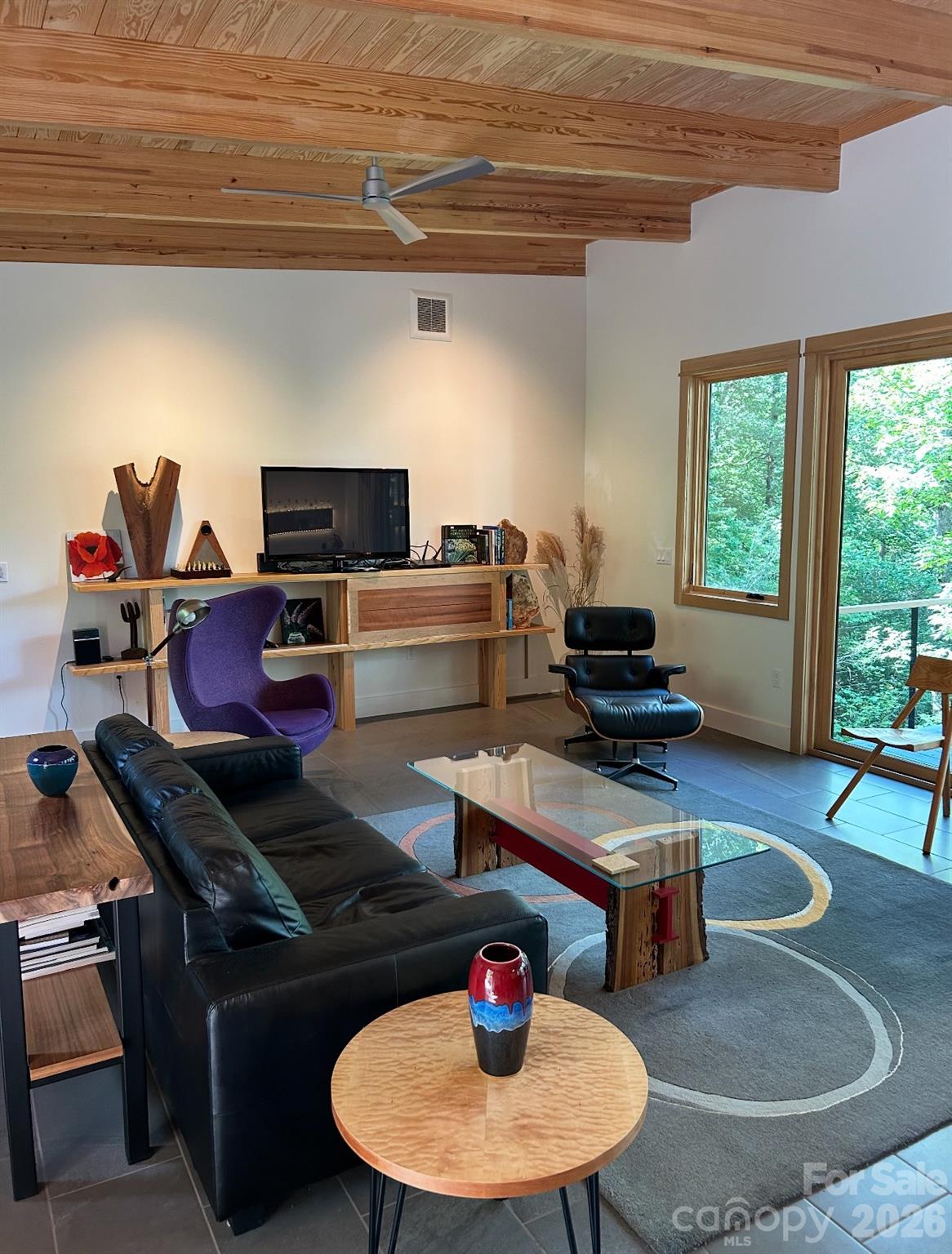 448 Mt. Mitchell Drive — Burnsville