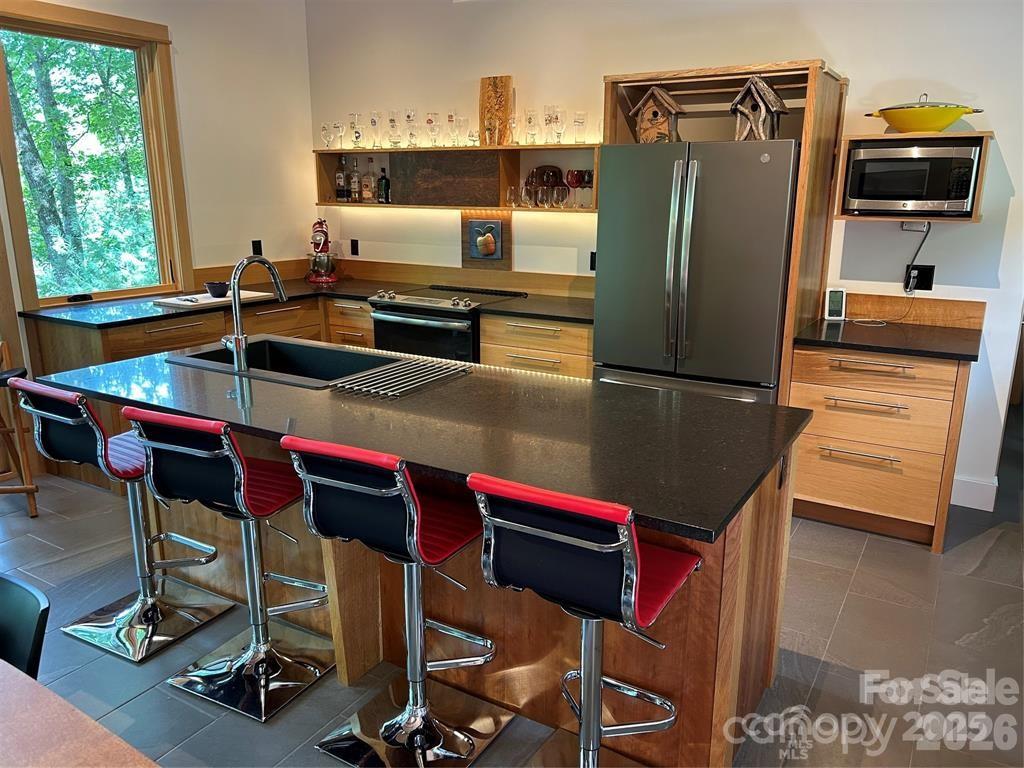 448 Mt. Mitchell Drive — Burnsville