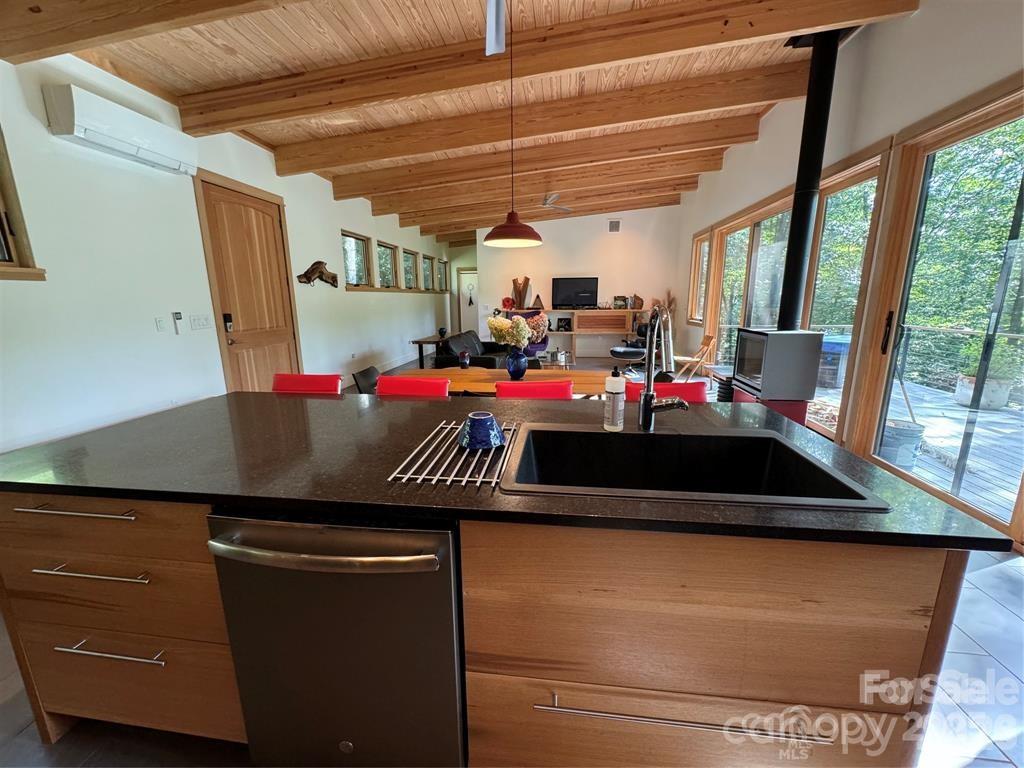 448 Mt. Mitchell Drive — Burnsville