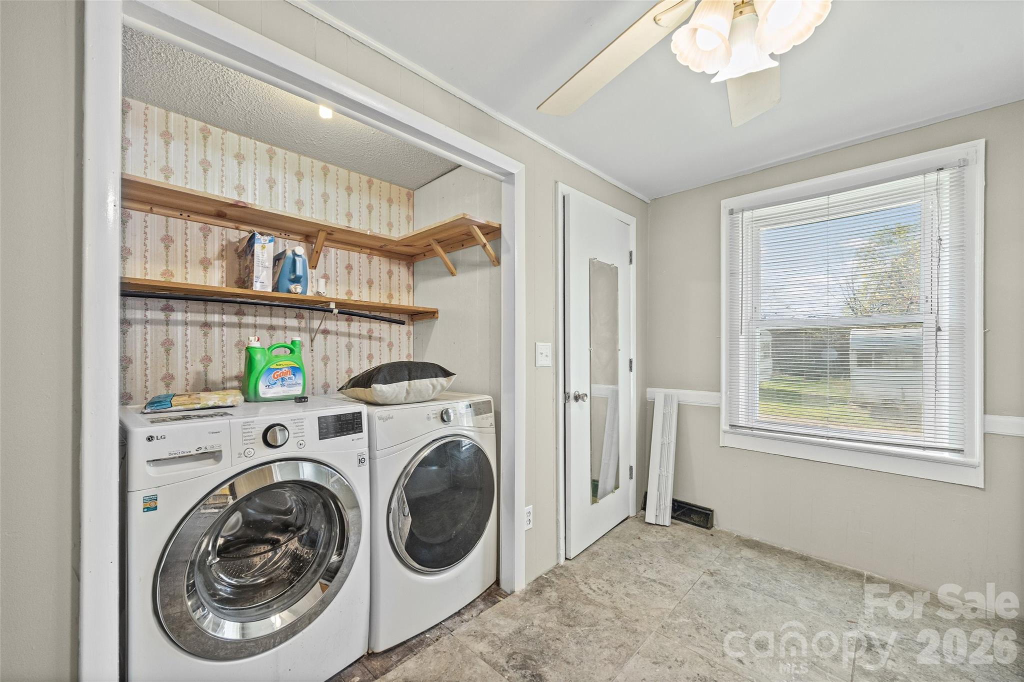 1315 Lithia Springs Road — Shelby