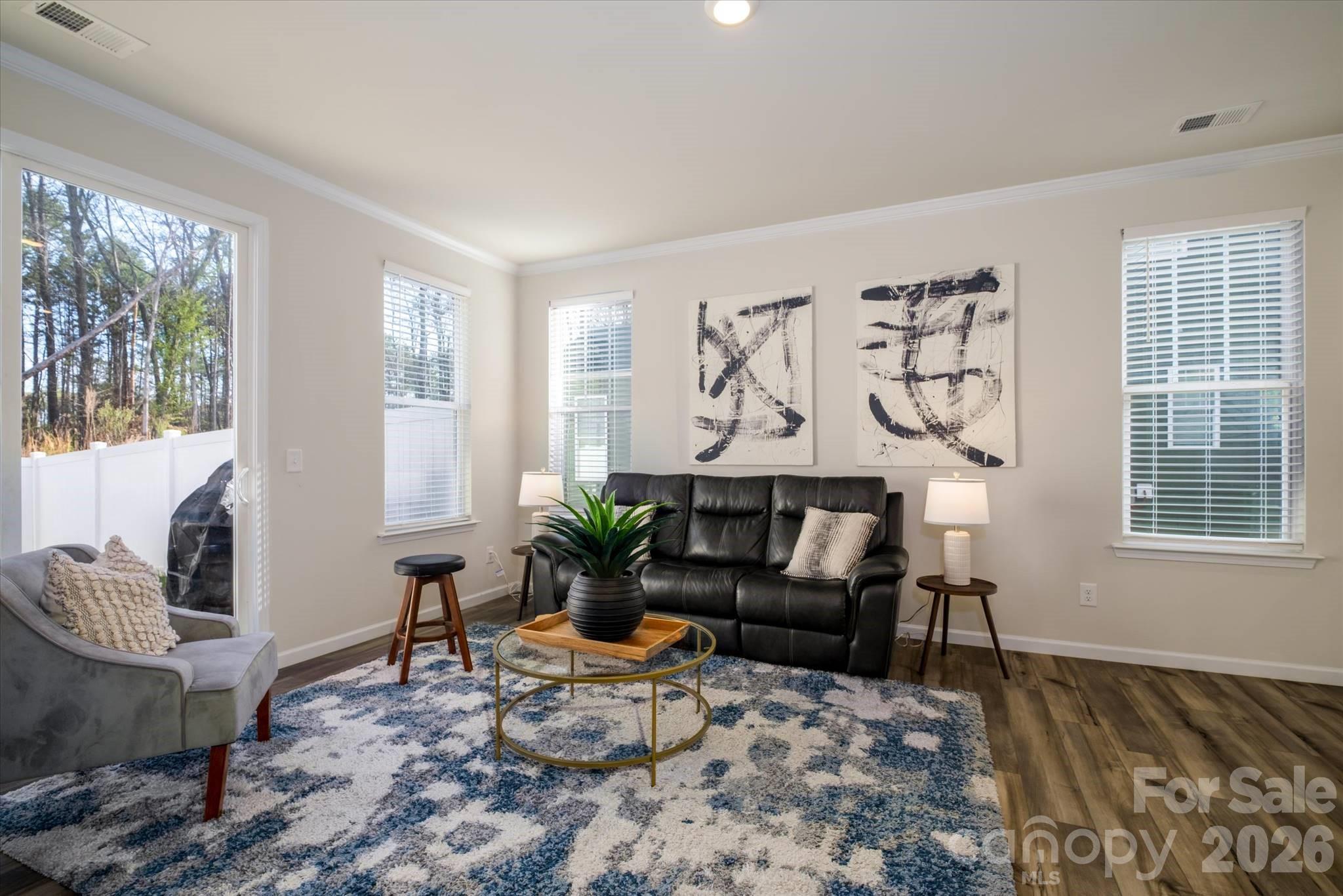 8156 Merryvale Lane — Charlotte