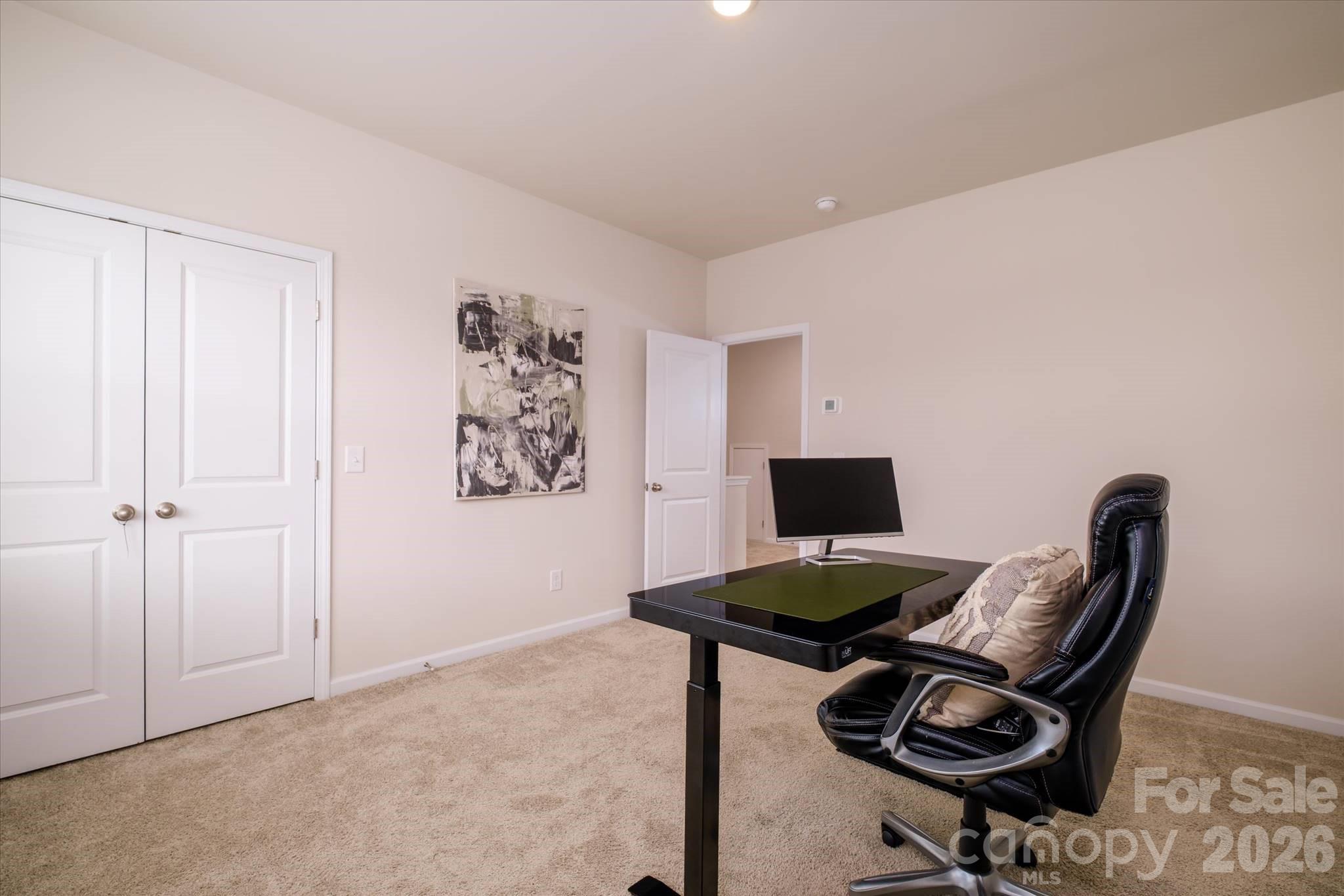 8156 Merryvale Lane — Charlotte