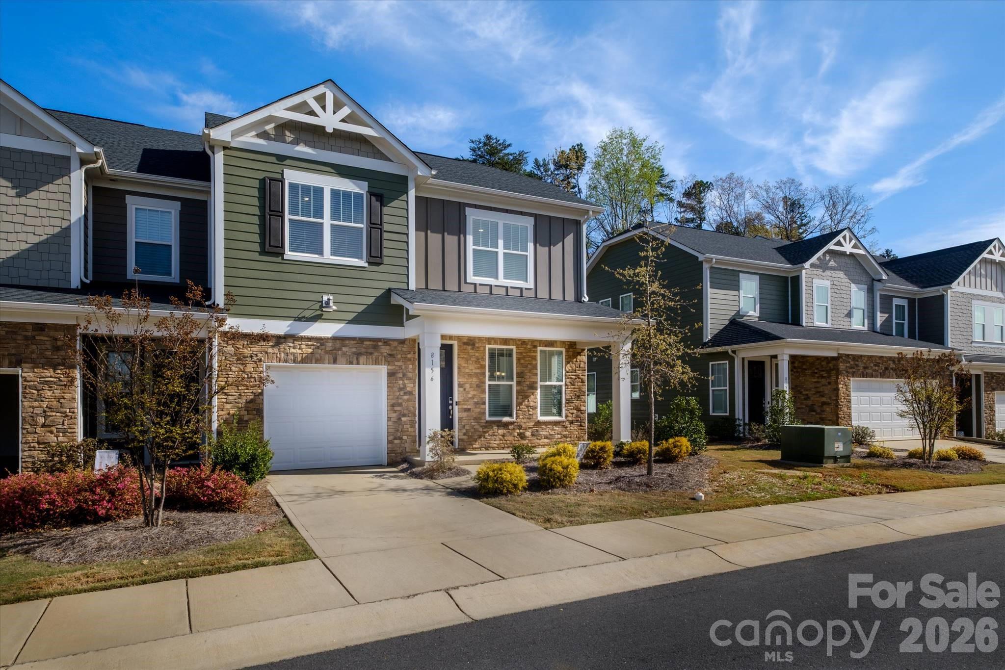 8156 Merryvale Lane — Charlotte