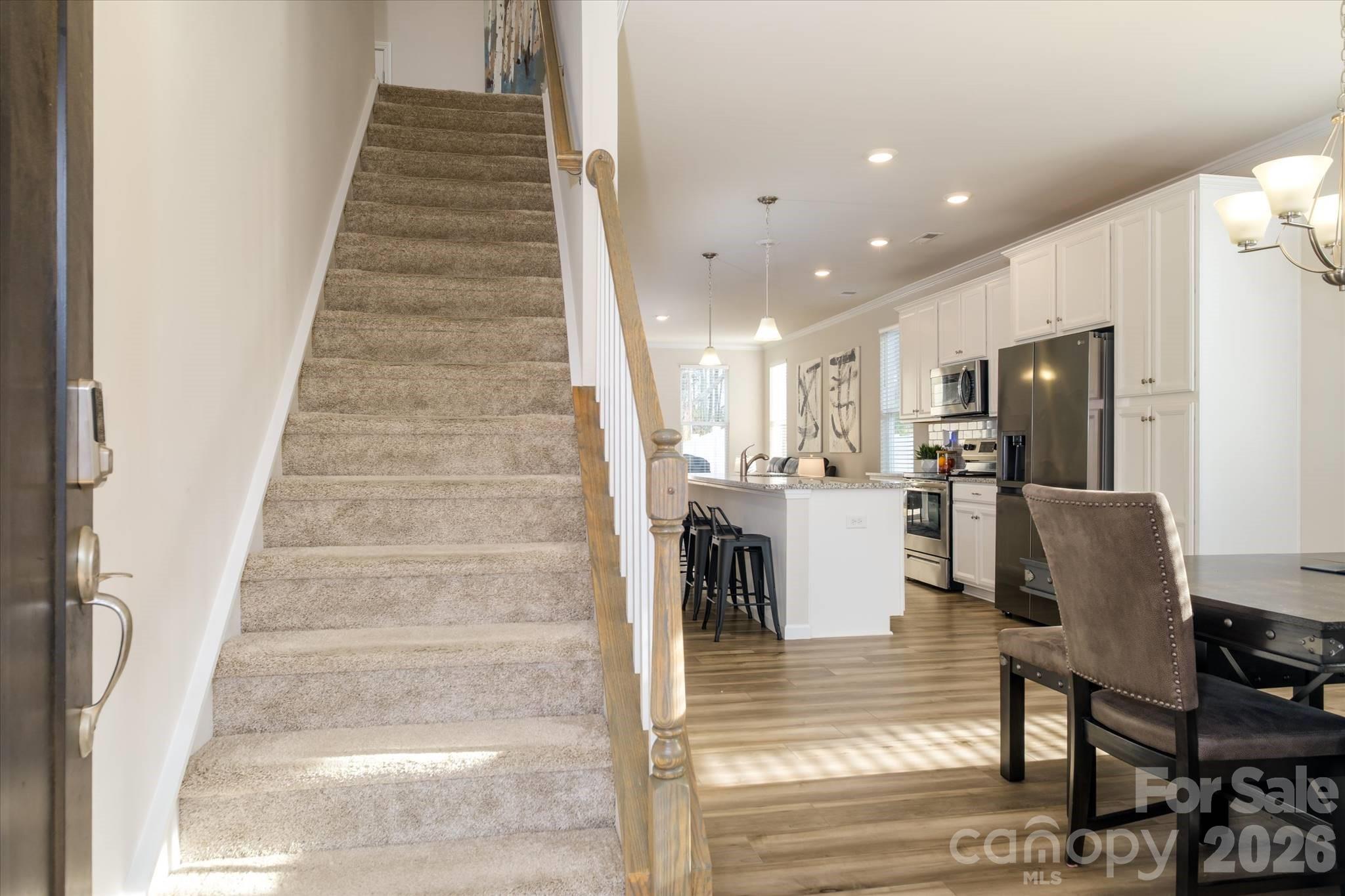 8156 Merryvale Lane — Charlotte