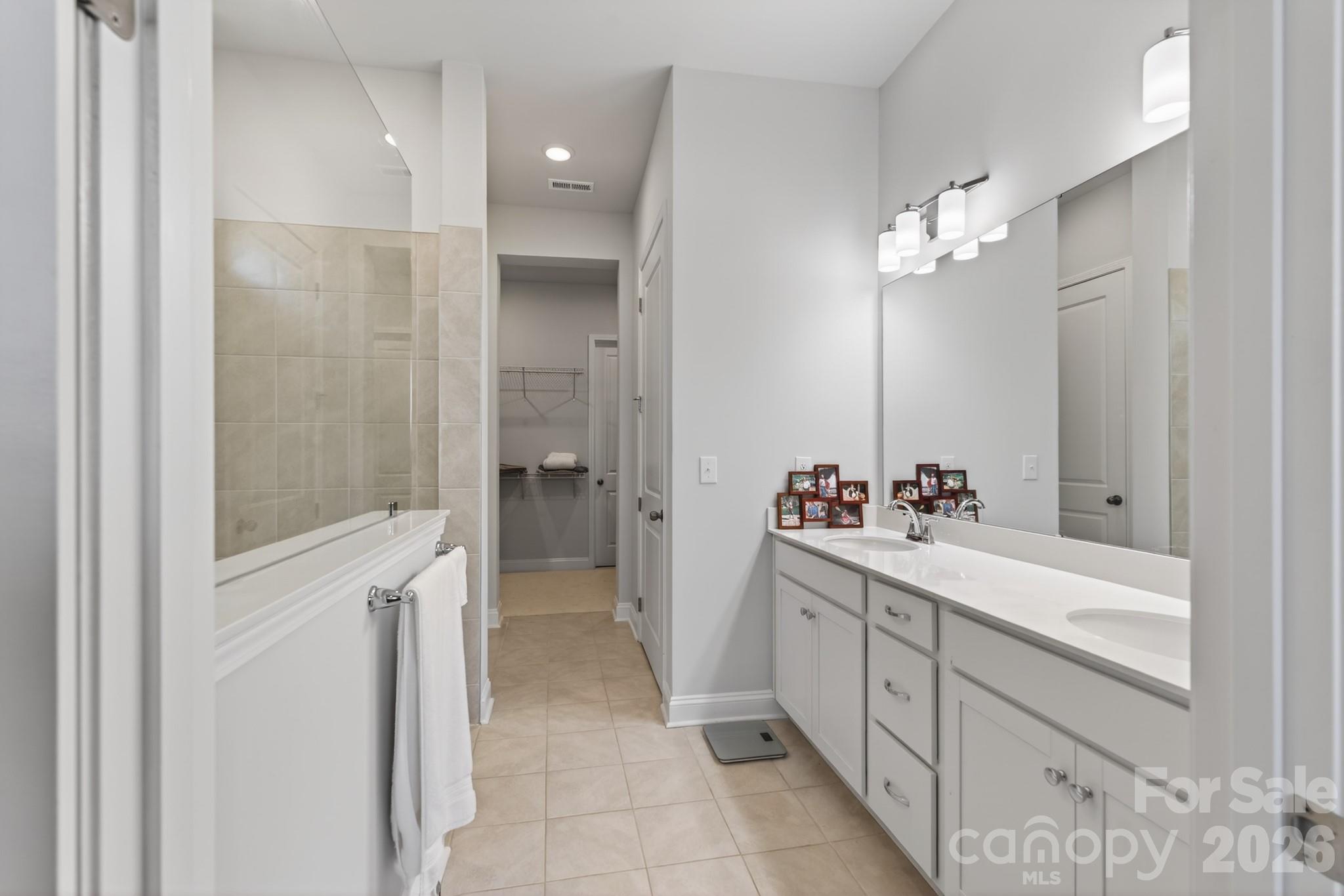 1030 Idyllic Lane — Waxhaw