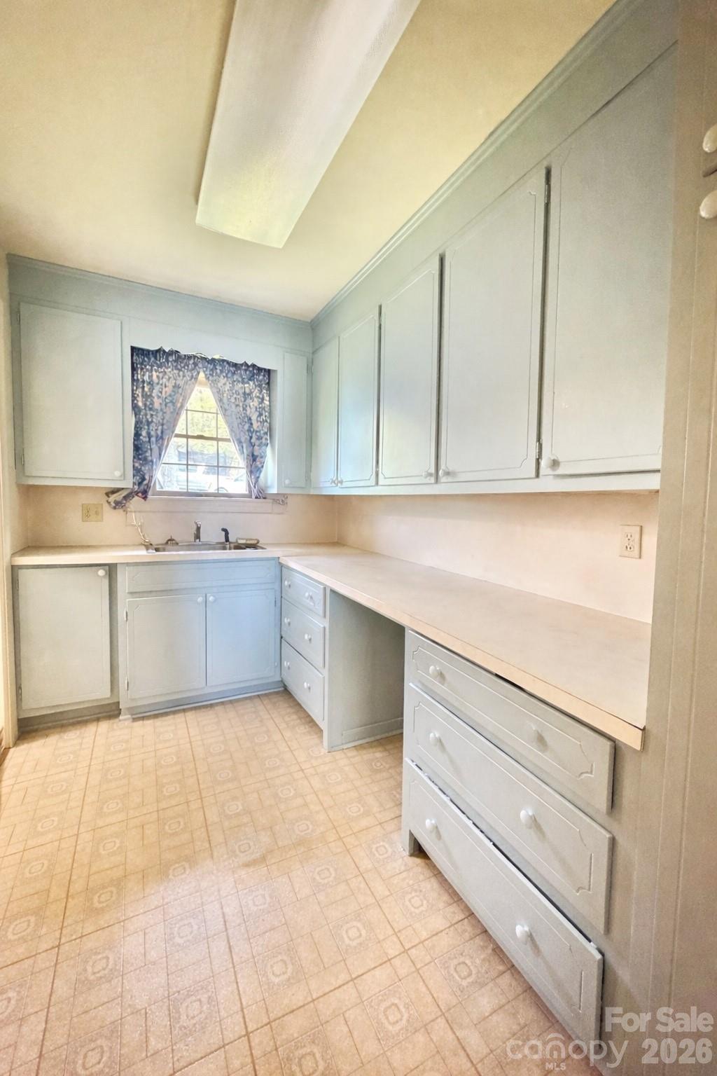 340 Crappie Hollow Lane — Taylorsville