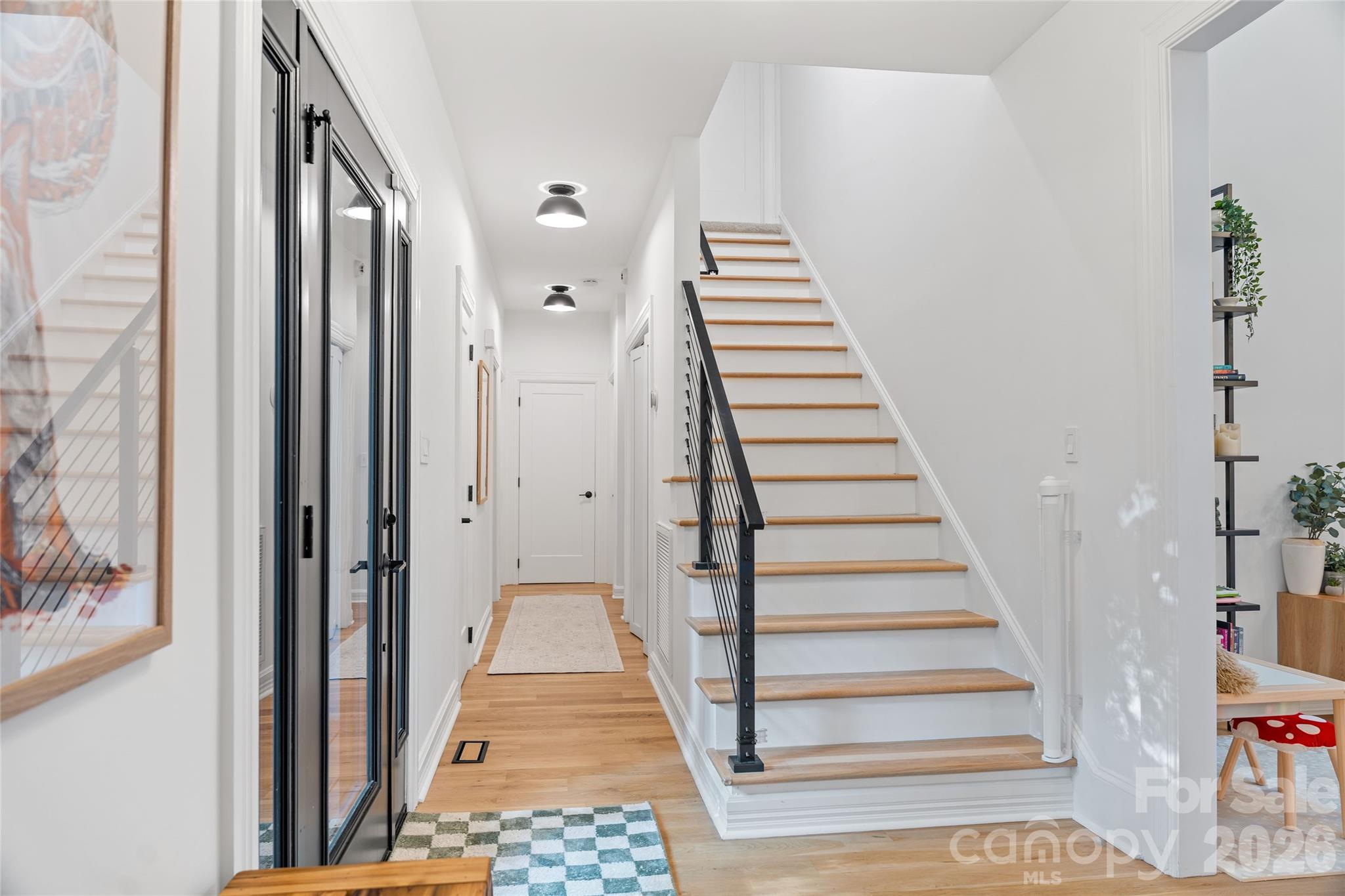 5123 Randolph Road — Charlotte