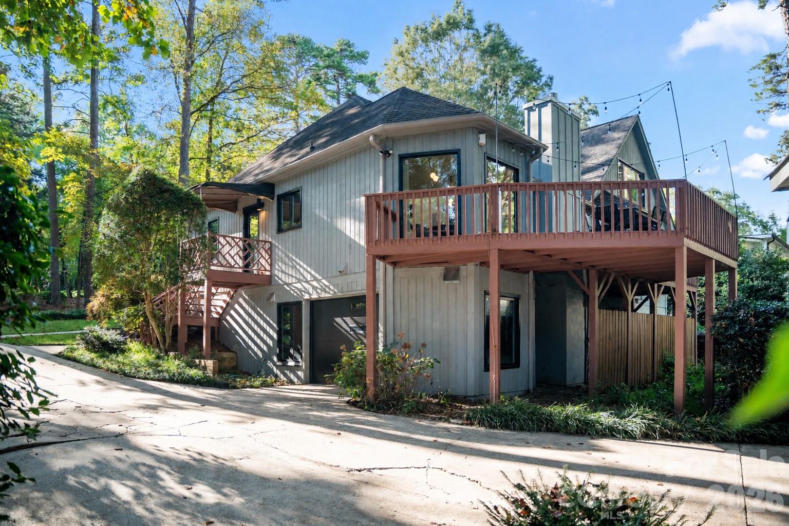 5123 Randolph Road — Charlotte