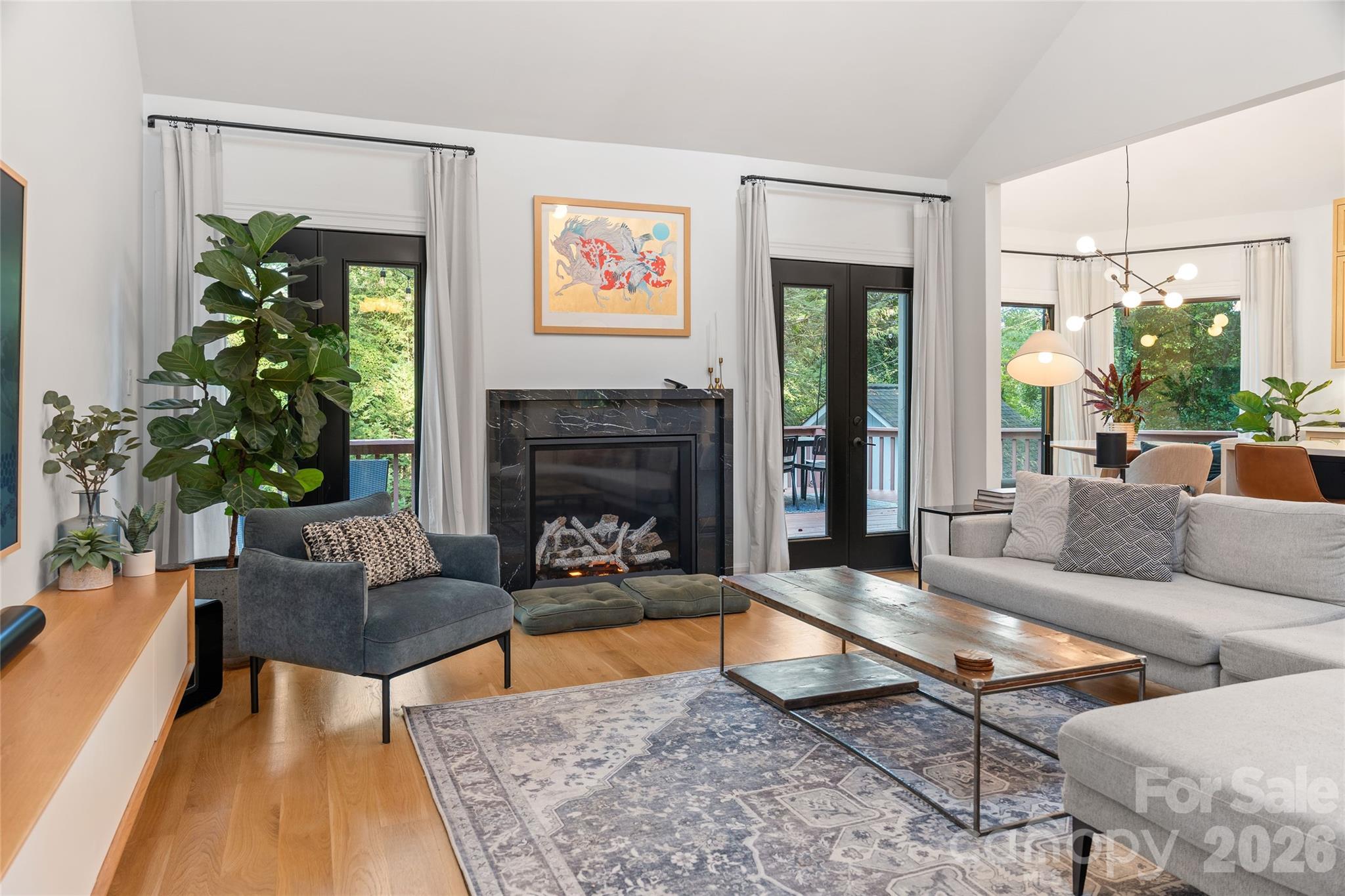 5123 Randolph Road — Charlotte