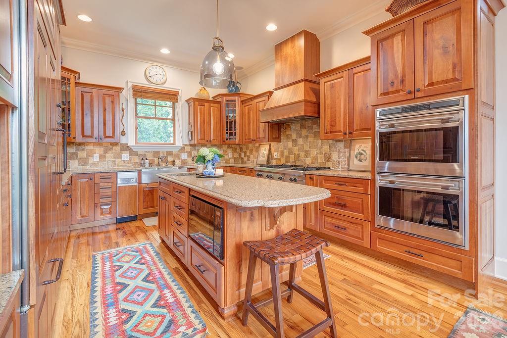3 Gale Kelly Court — Weaverville