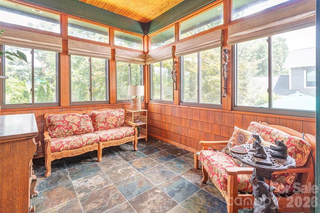 3 Gale Kelly Court — Weaverville