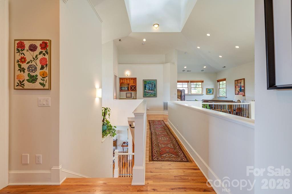 3 Gale Kelly Court — Weaverville