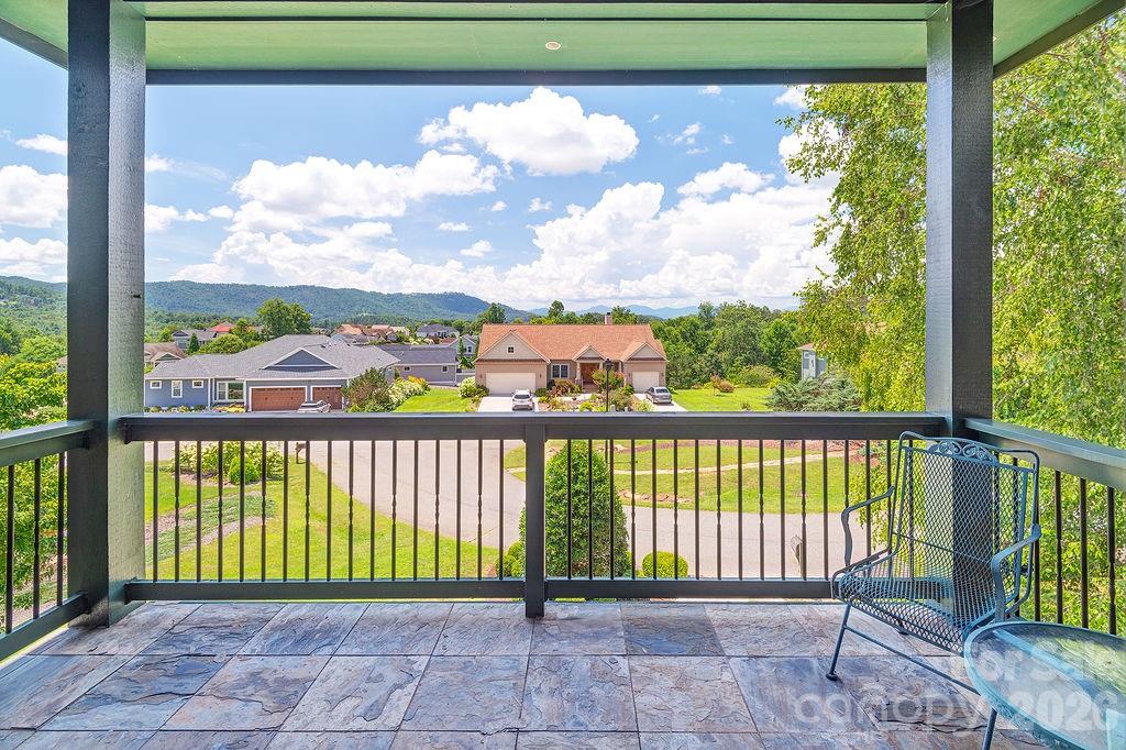 3 Gale Kelly Court — Weaverville