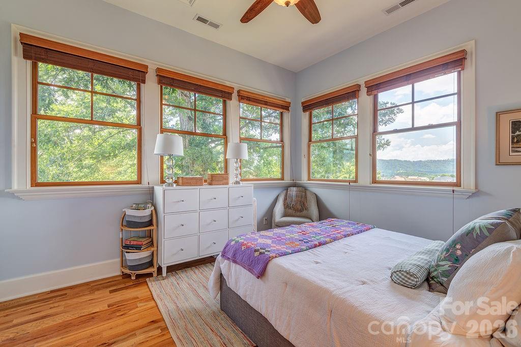 3 Gale Kelly Court — Weaverville