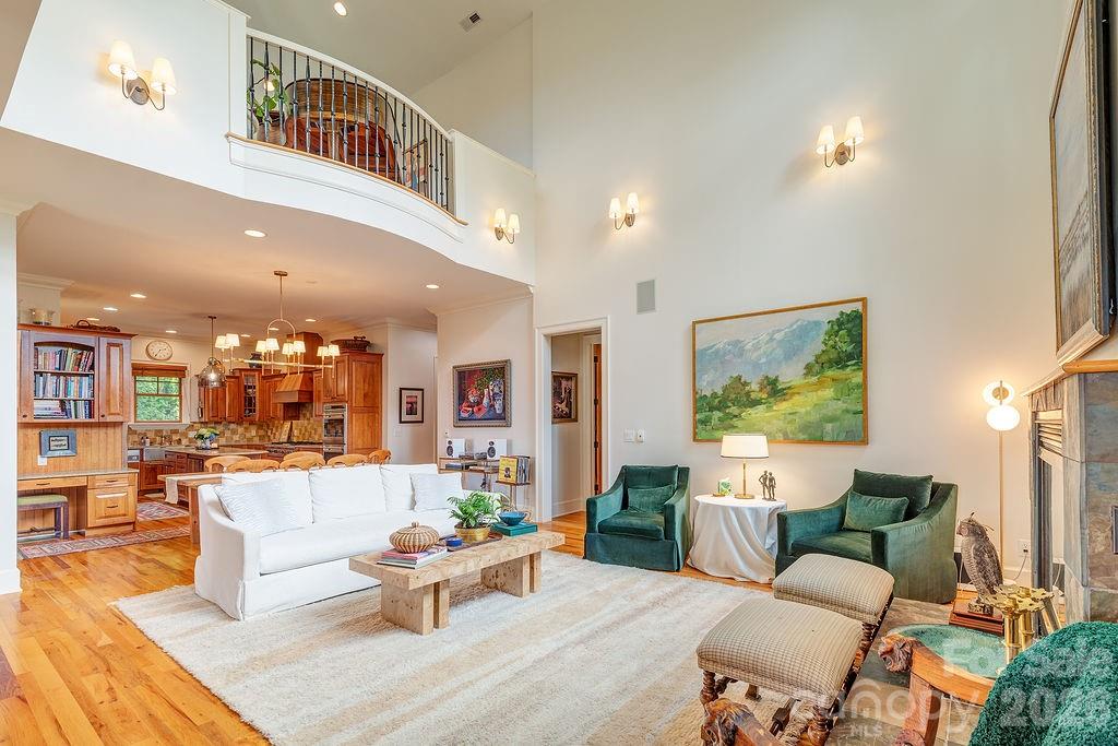 3 Gale Kelly Court — Weaverville