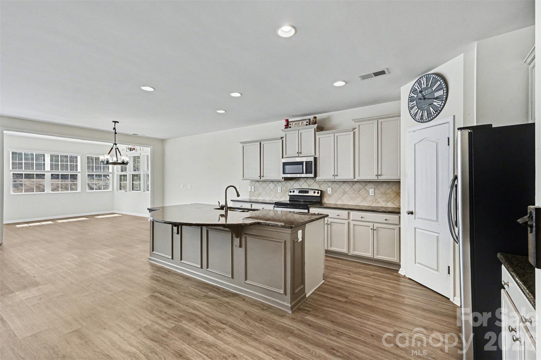12828 Heath Grove Drive — Huntersville