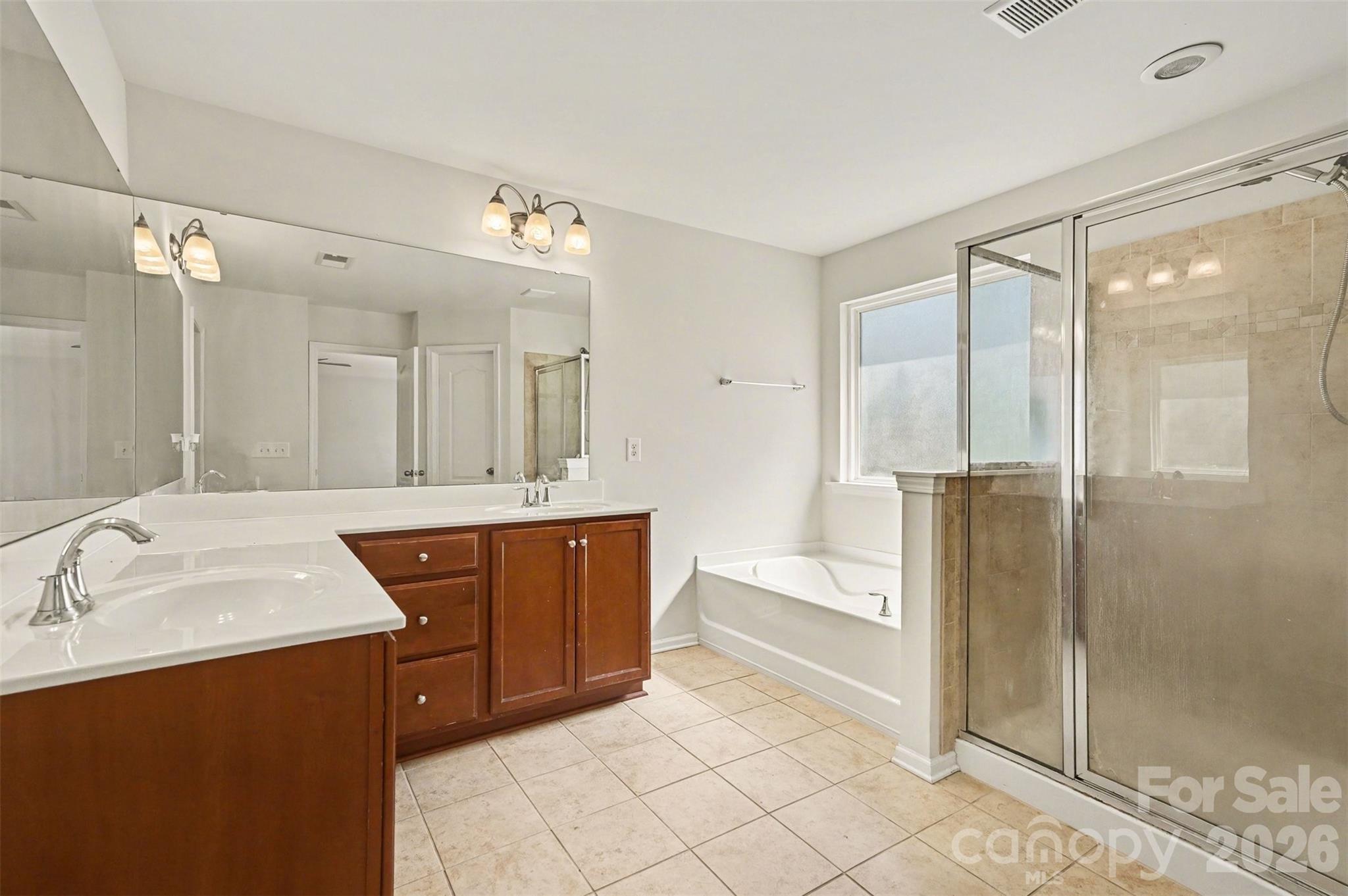 12828 Heath Grove Drive — Huntersville