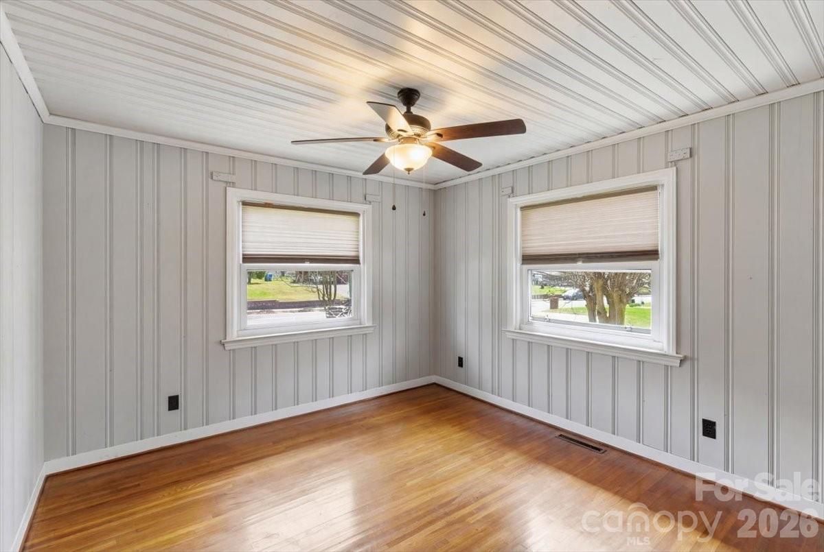 345 S Magnolia Street — Mooresville