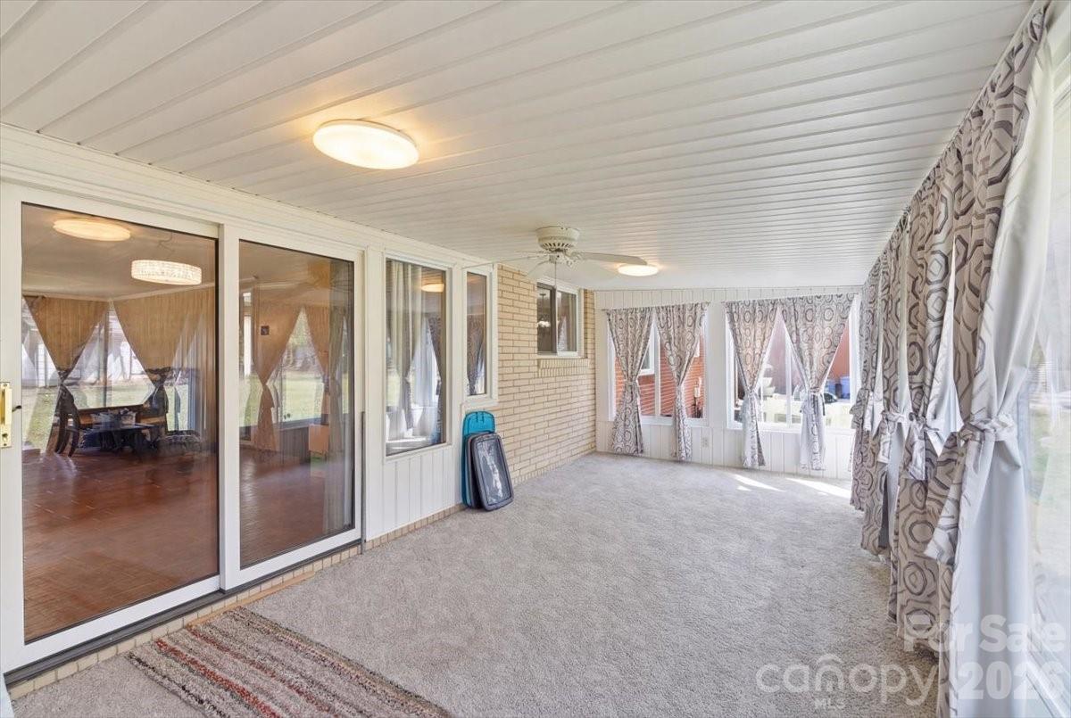 345 S Magnolia Street — Mooresville