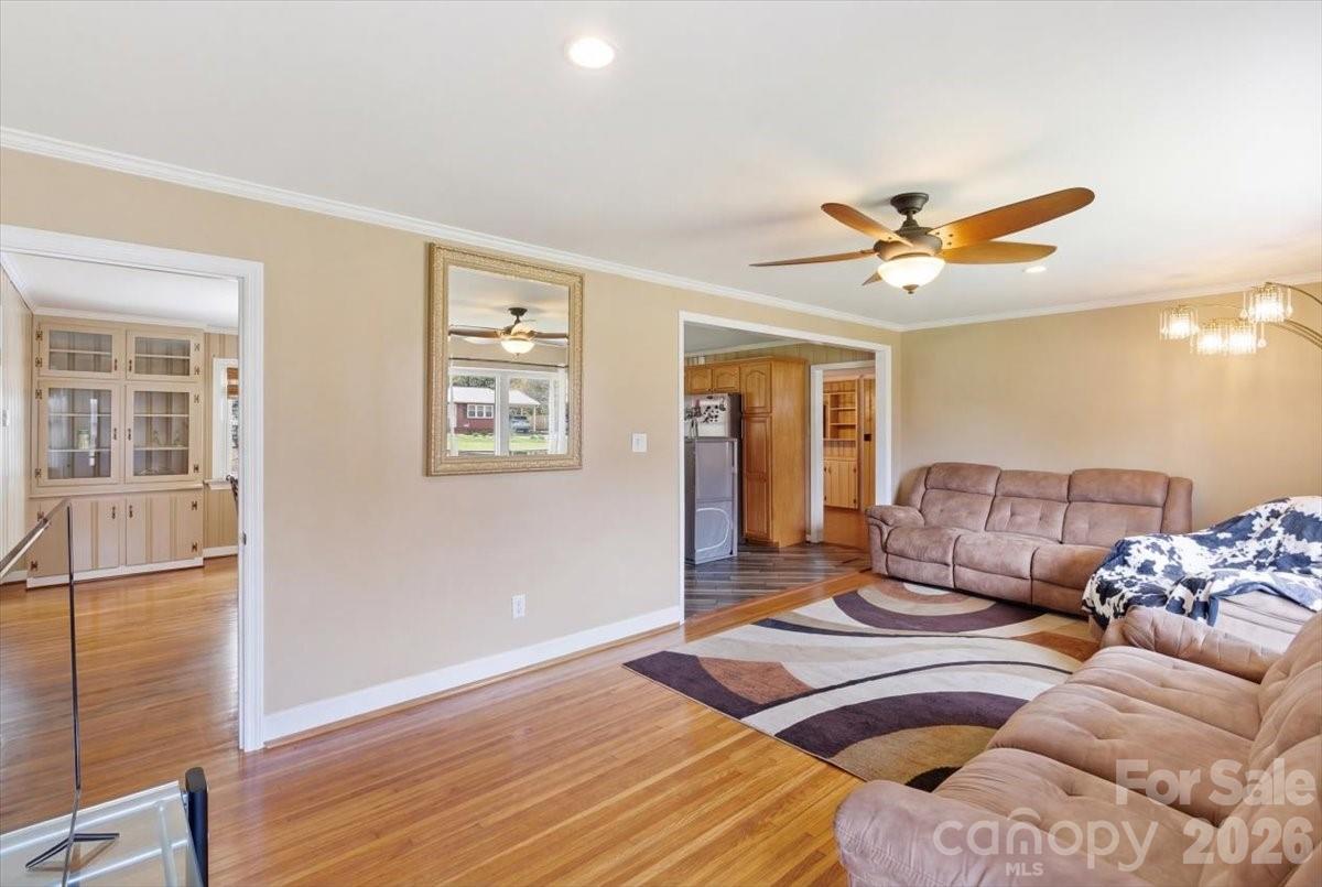 345 S Magnolia Street — Mooresville