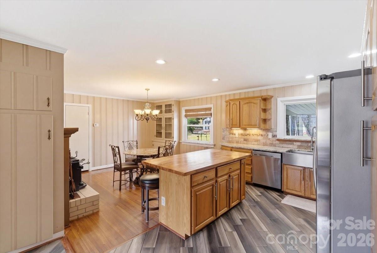 345 S Magnolia Street — Mooresville