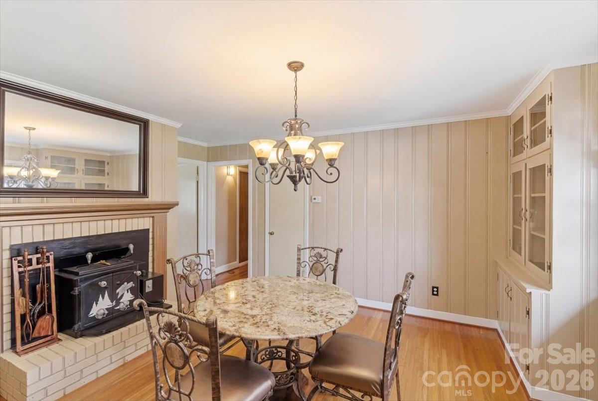 345 S Magnolia Street — Mooresville