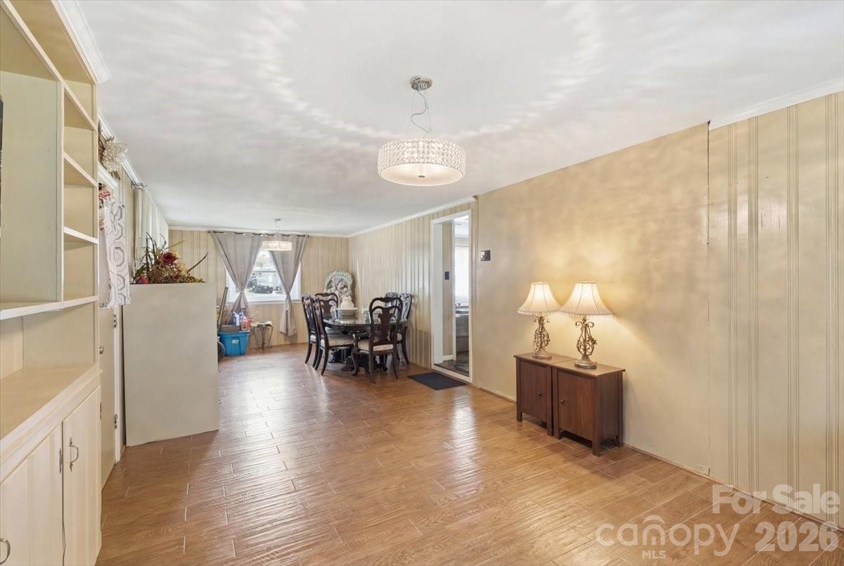 345 S Magnolia Street — Mooresville
