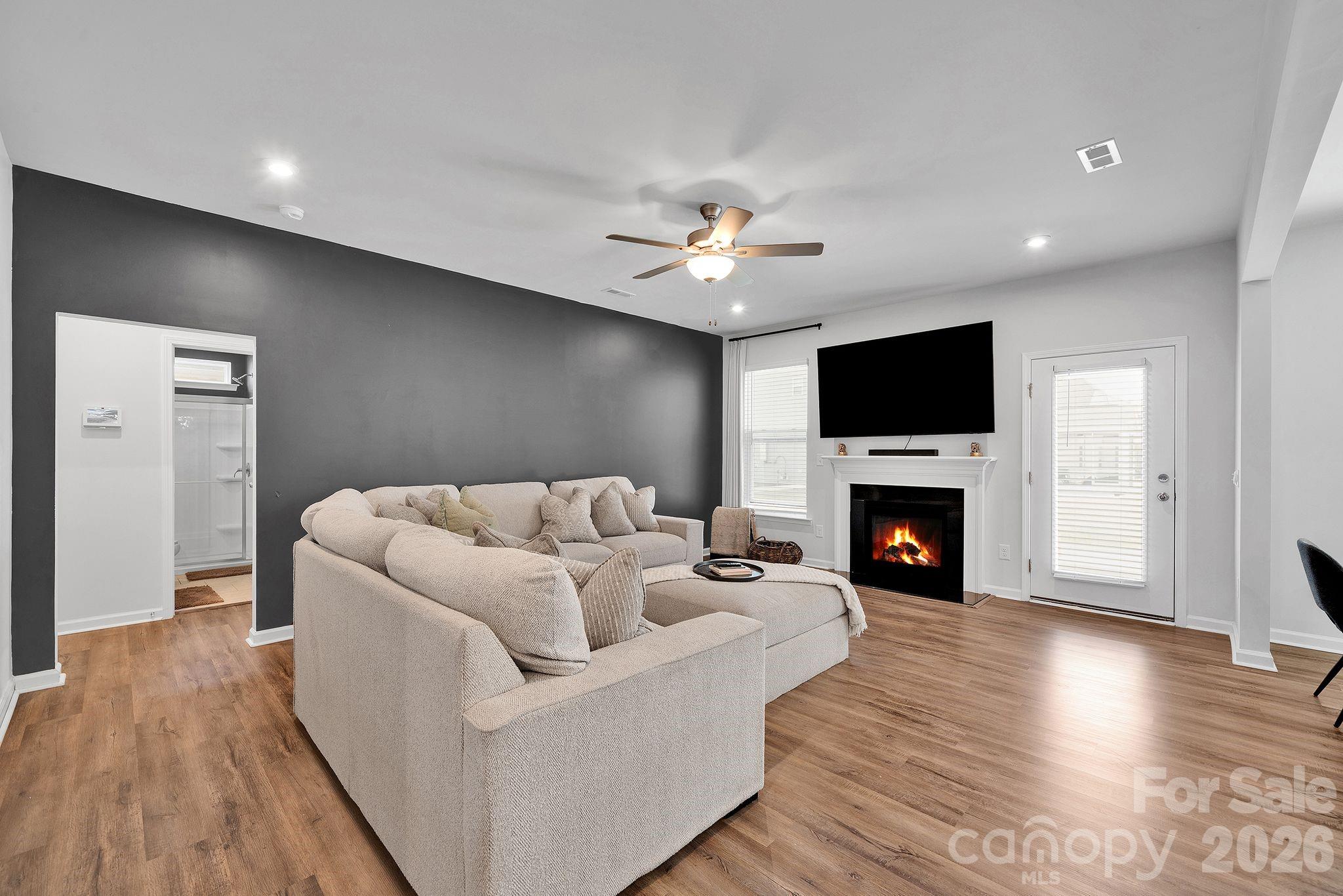6409 Alanbrook Road — Charlotte