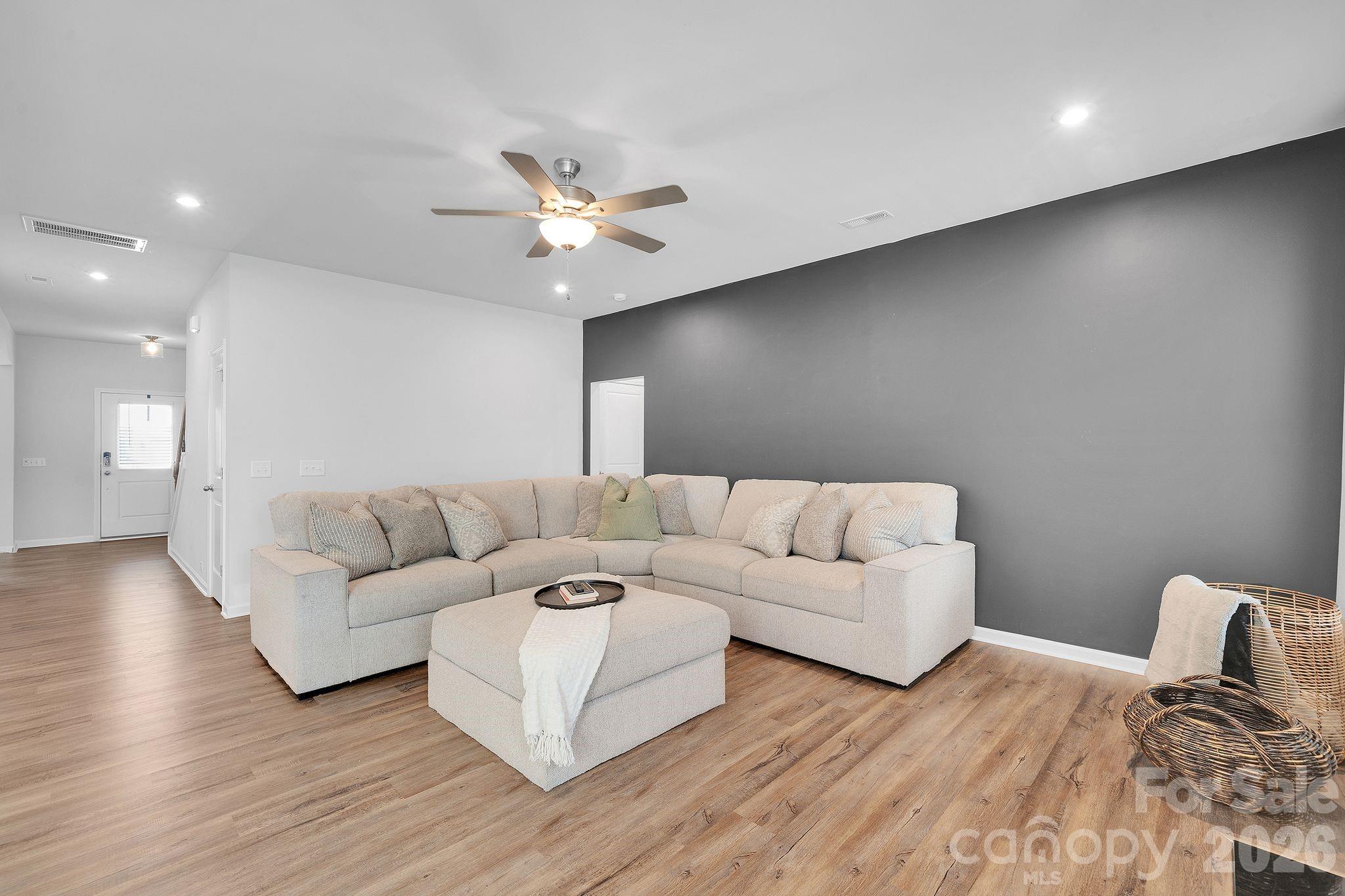 6409 Alanbrook Road — Charlotte