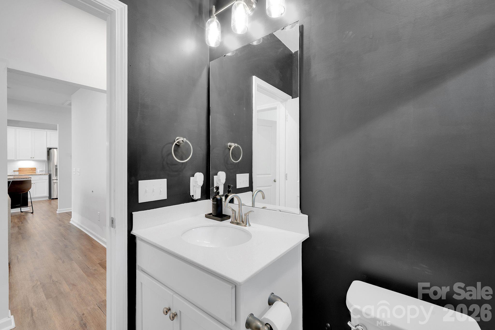 6409 Alanbrook Road — Charlotte