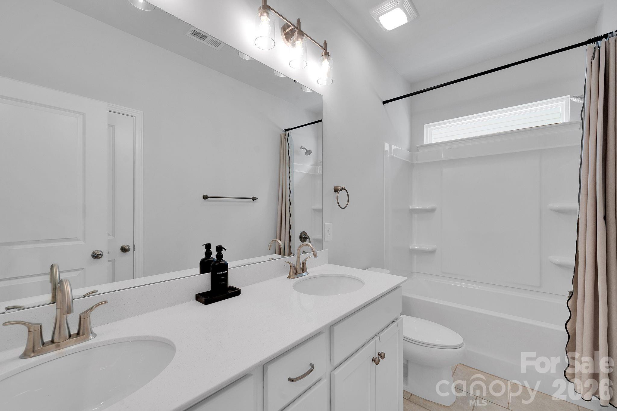 6409 Alanbrook Road — Charlotte