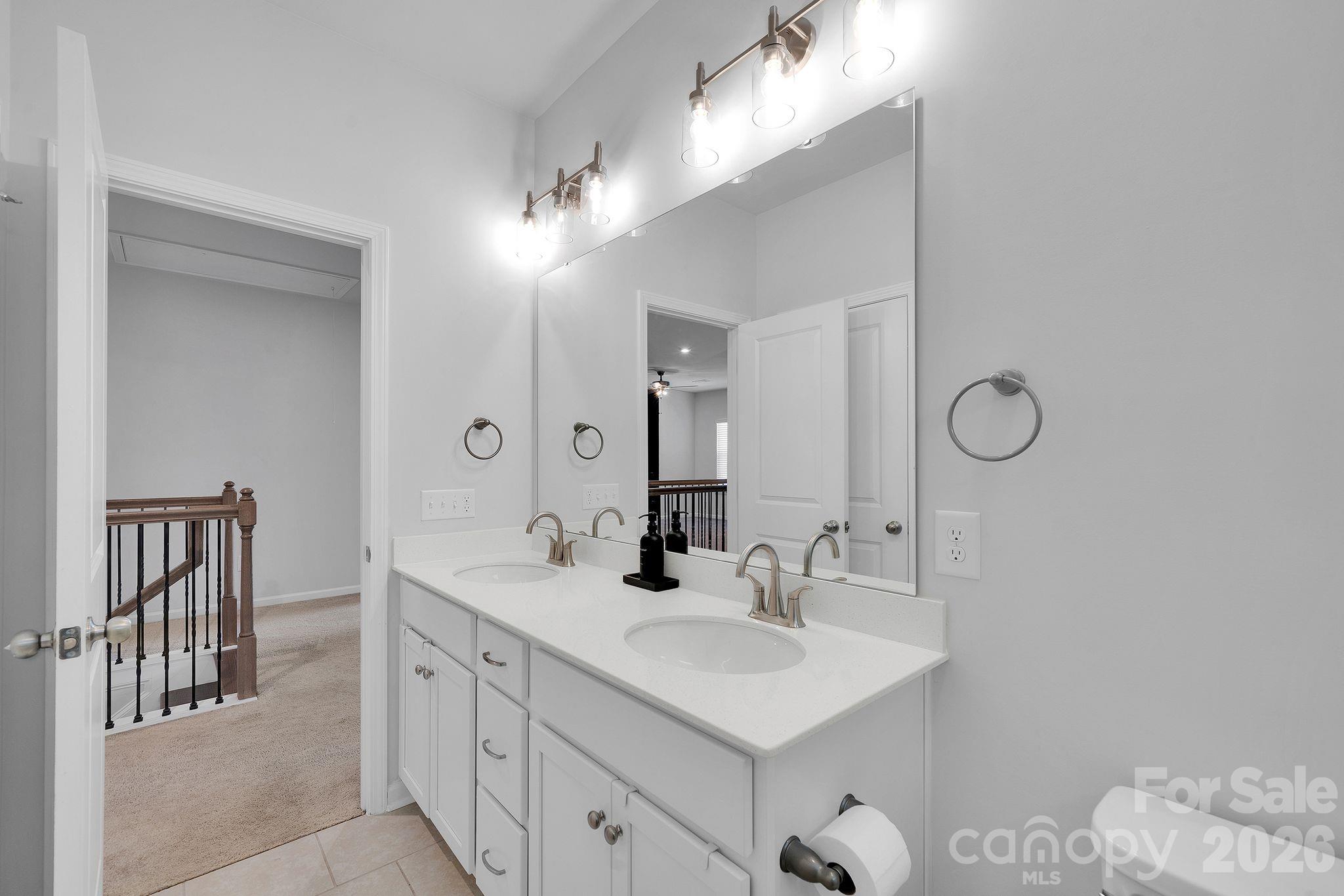 6409 Alanbrook Road — Charlotte