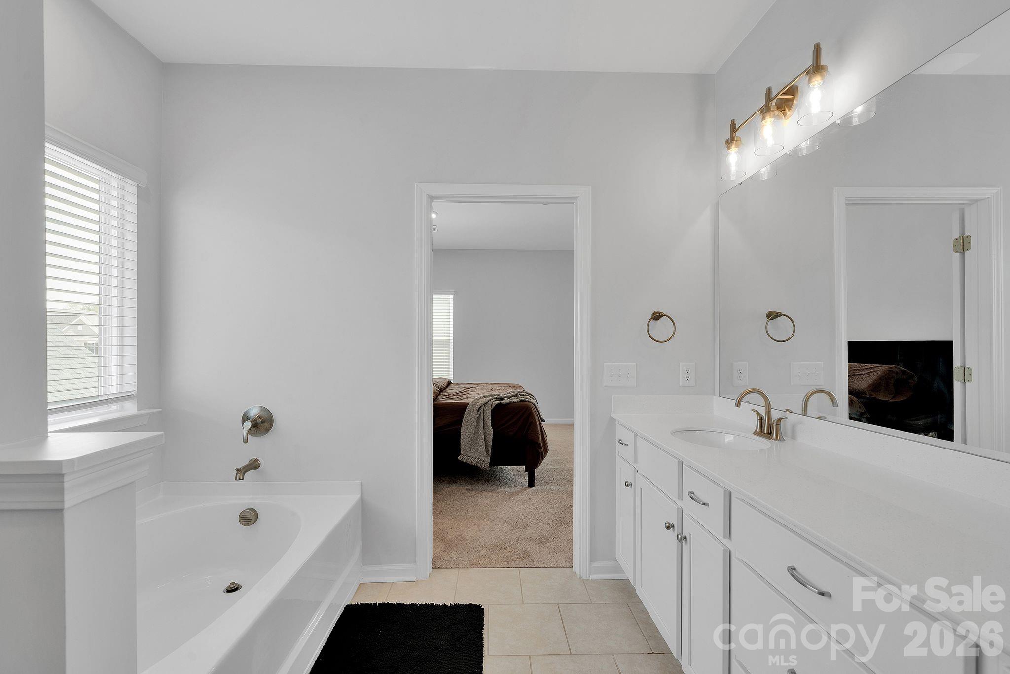6409 Alanbrook Road — Charlotte