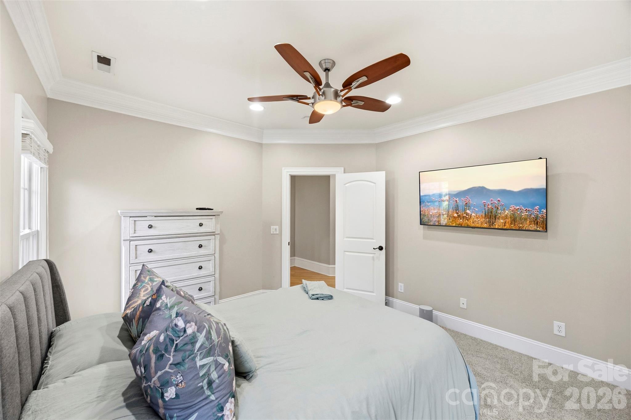 9805 Strike The Gold Lane — Waxhaw