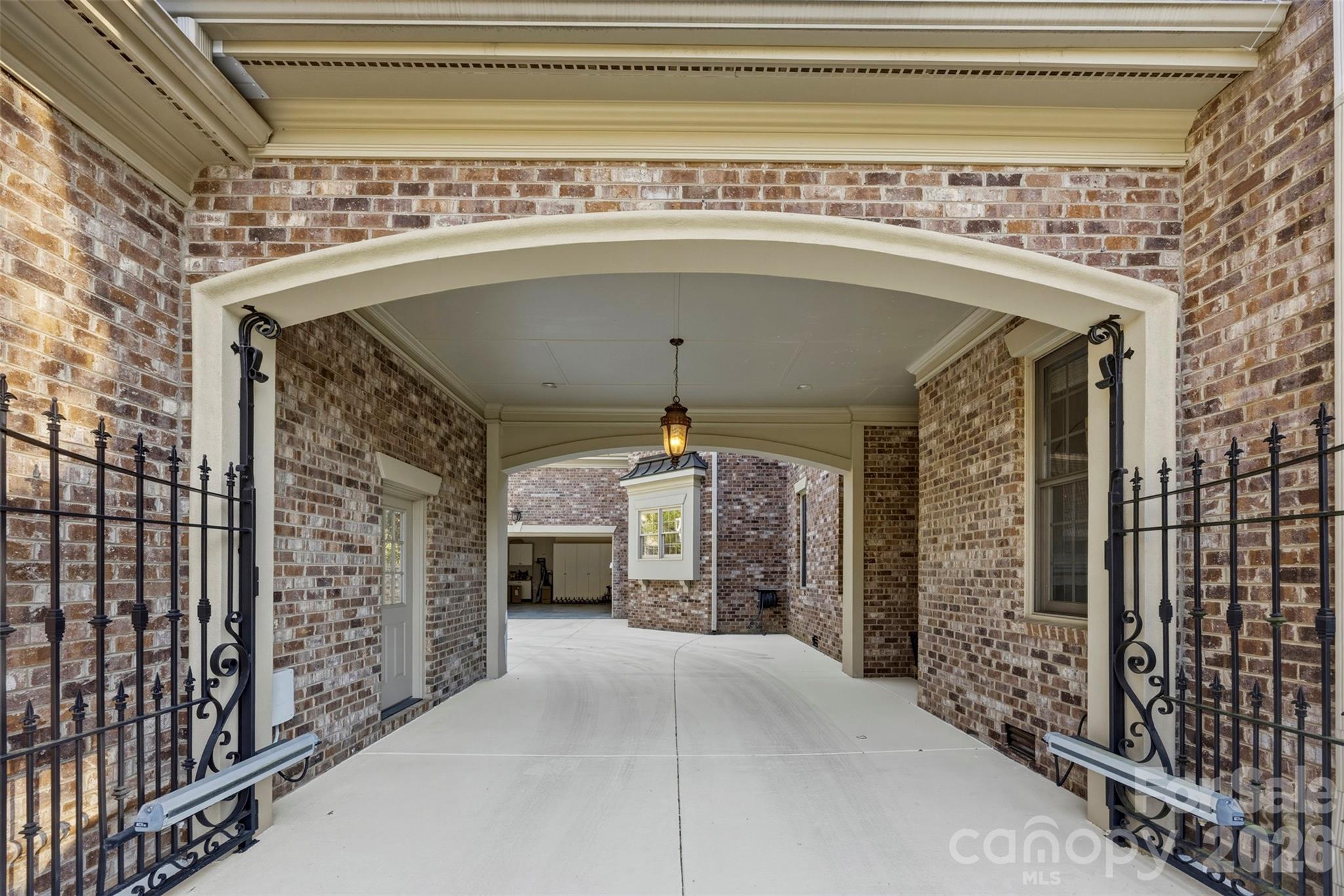 9805 Strike The Gold Lane — Waxhaw