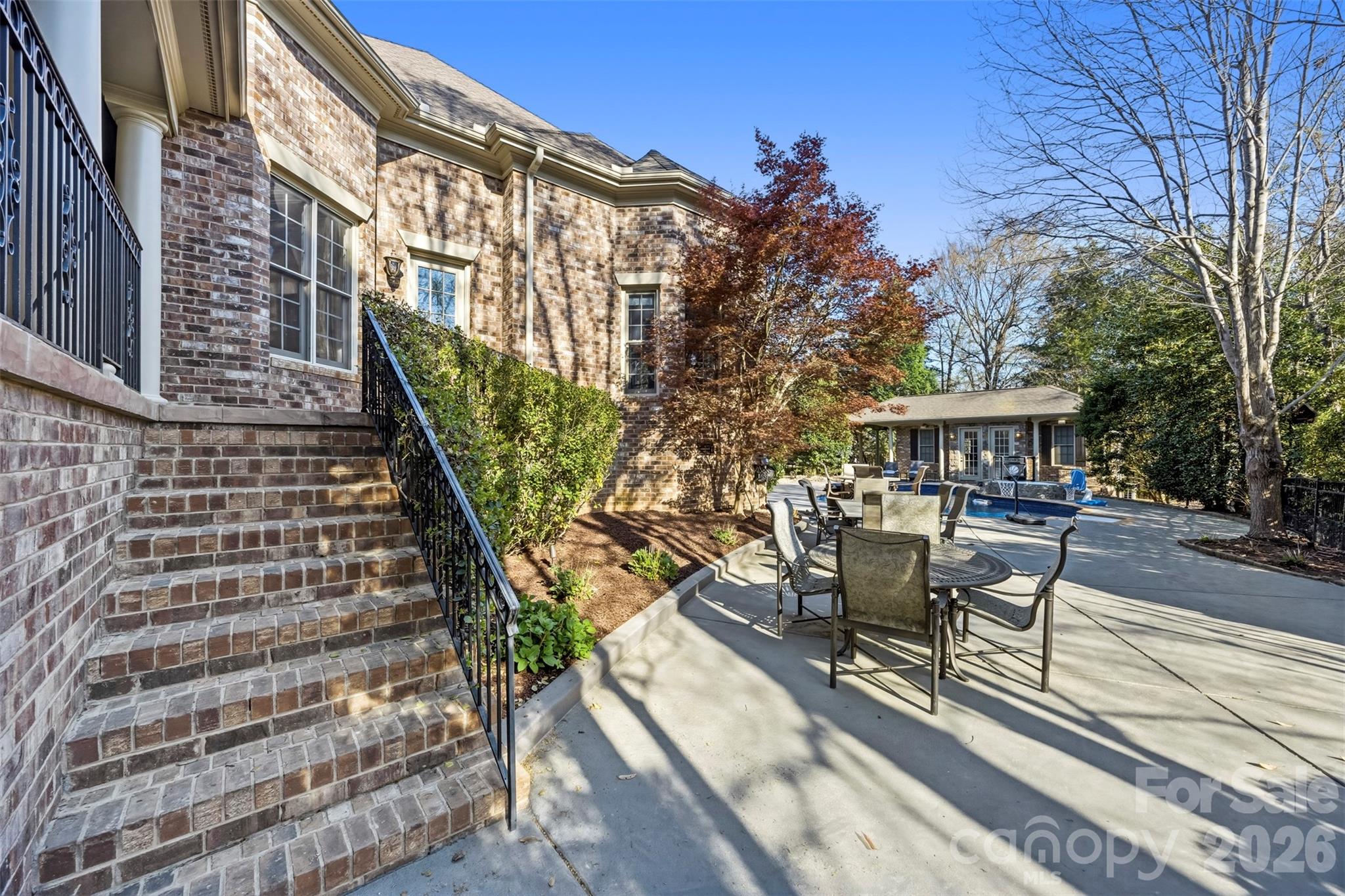 9805 Strike The Gold Lane — Waxhaw