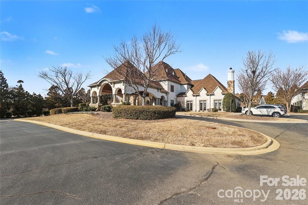 9805 Strike The Gold Lane — Waxhaw