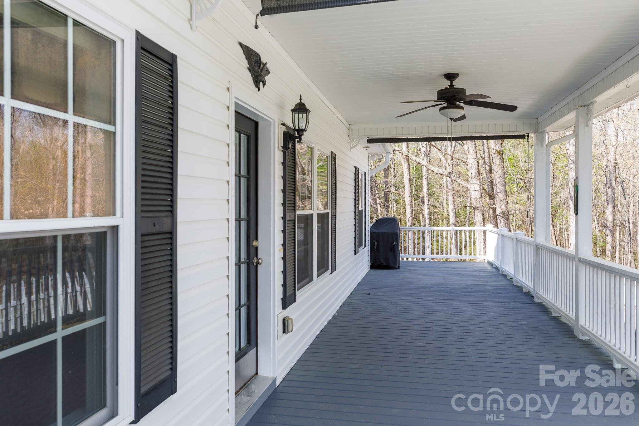1108 King Road — York