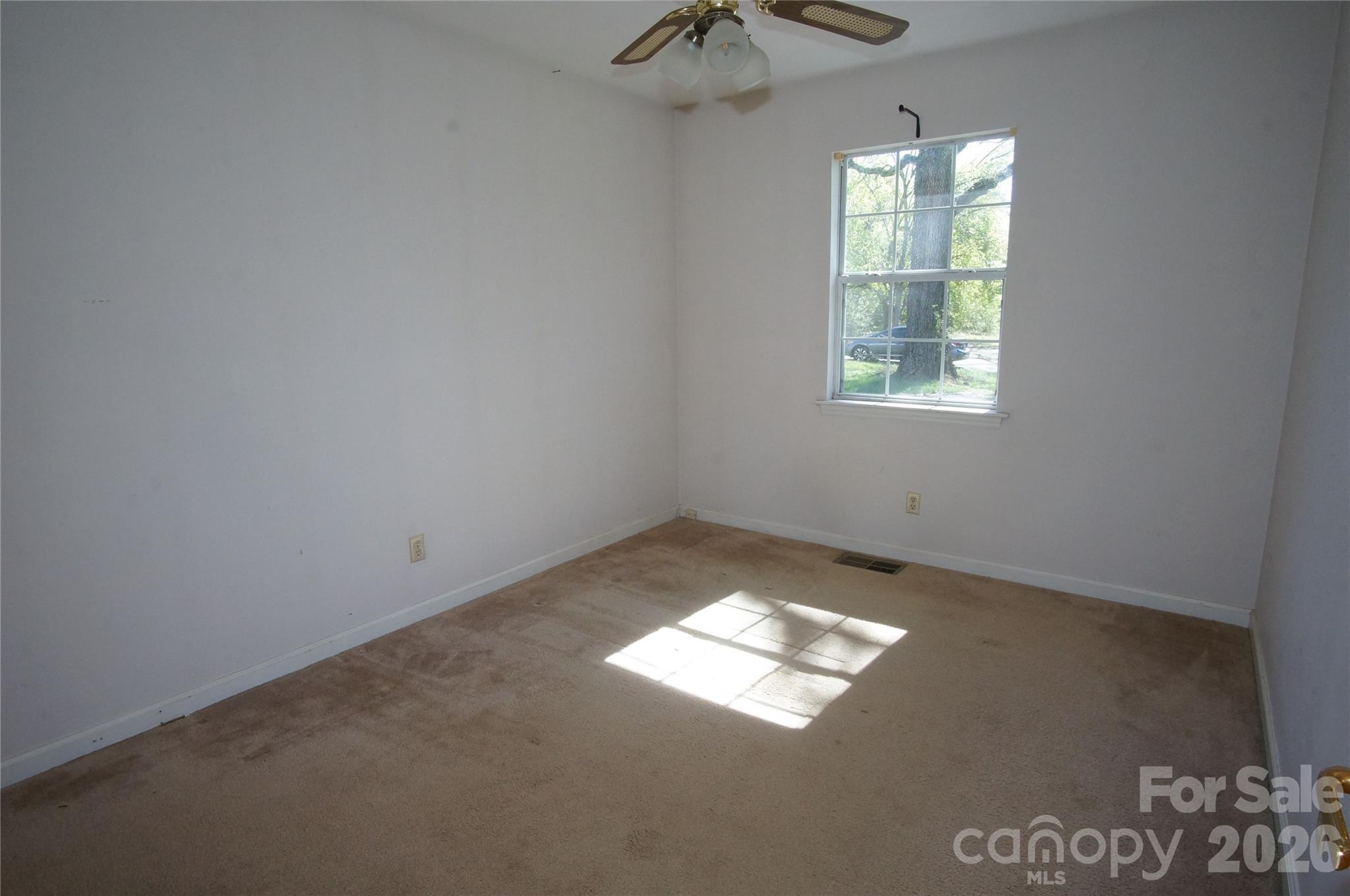 615 Hillcrest Street — Charlotte