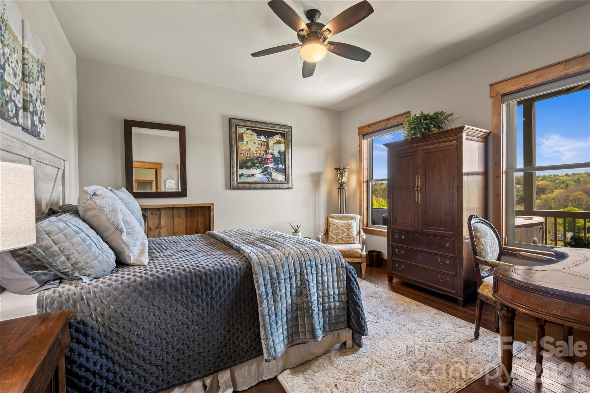 28 Gracie Lane — Weaverville